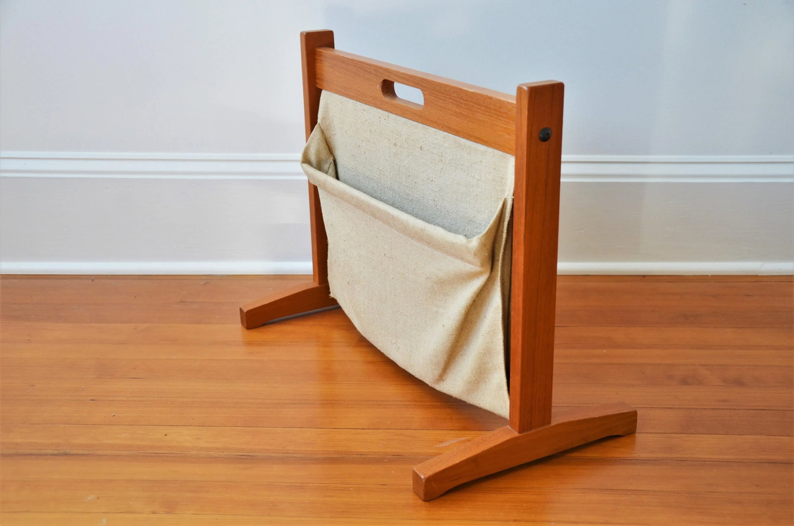 Brdr Furdo Danish Modern Teak and Linen Double Magazine Rack - 8