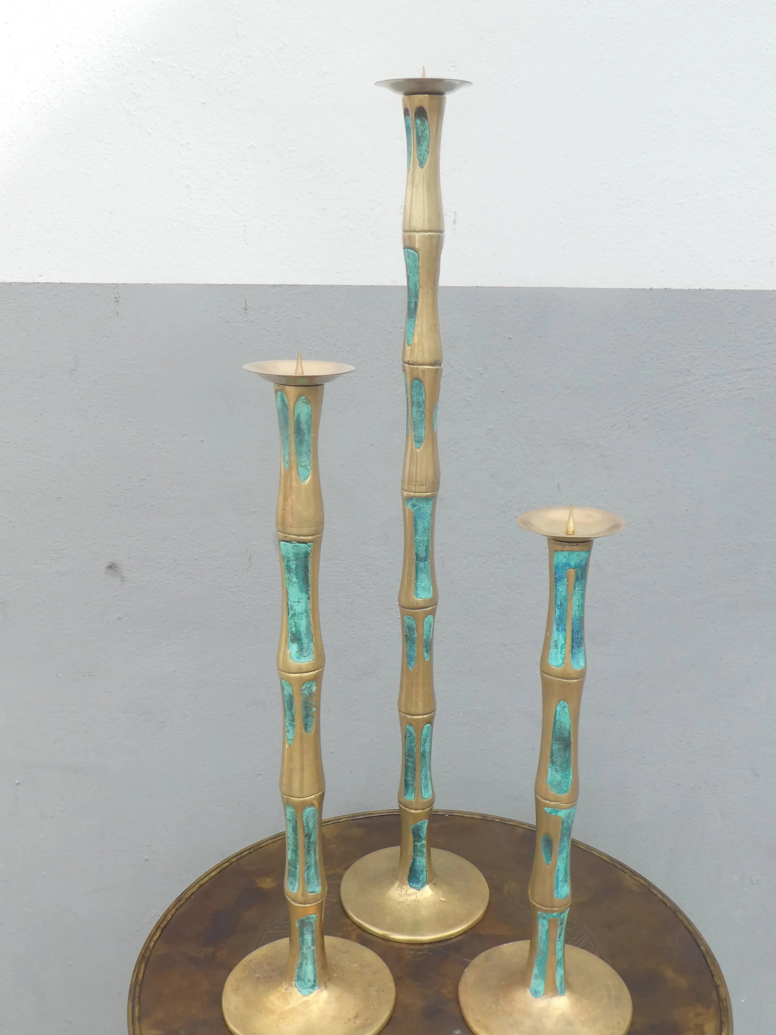 Mid Century Mexican Modernist Pepe Mendoza Bronze and Stone Inlay Candlesticks- Set of 3 - 8