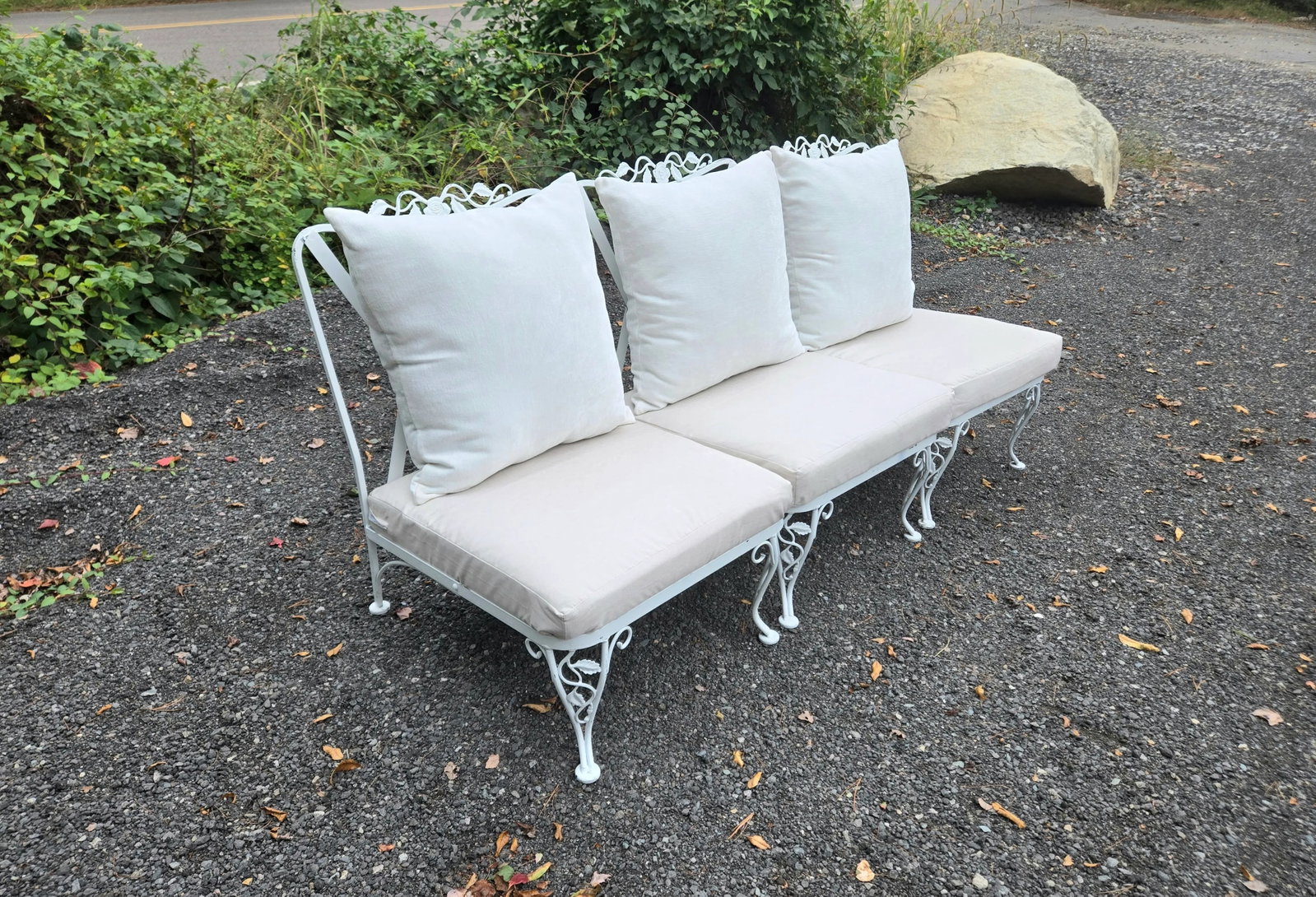 1950s Outdoor Wrought Iron Sofa With Cushions - 4