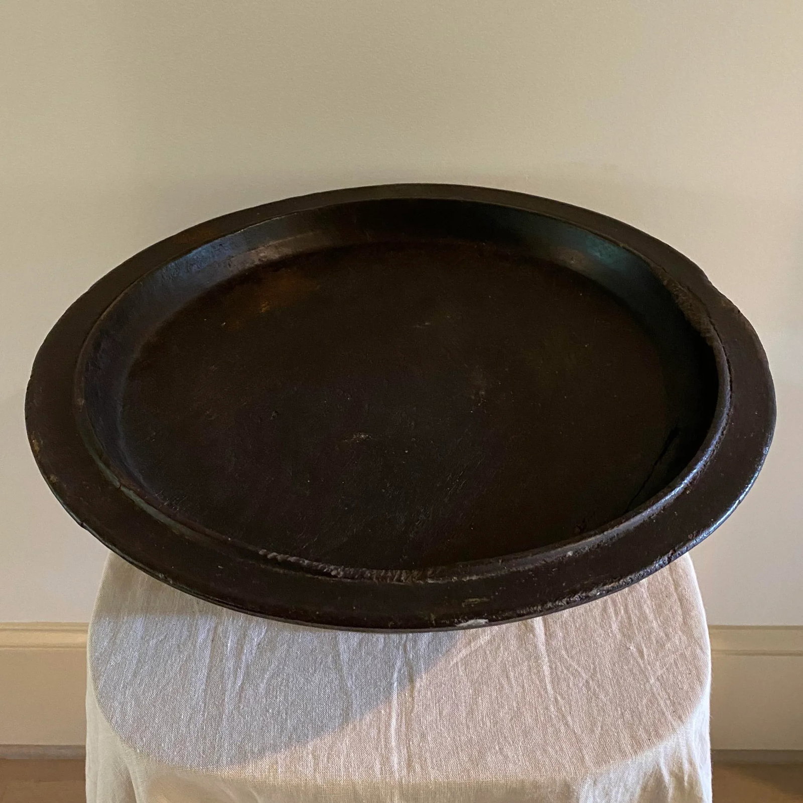 Early 20th Century Antique Hand Carved Wooden Offering Tray - 3