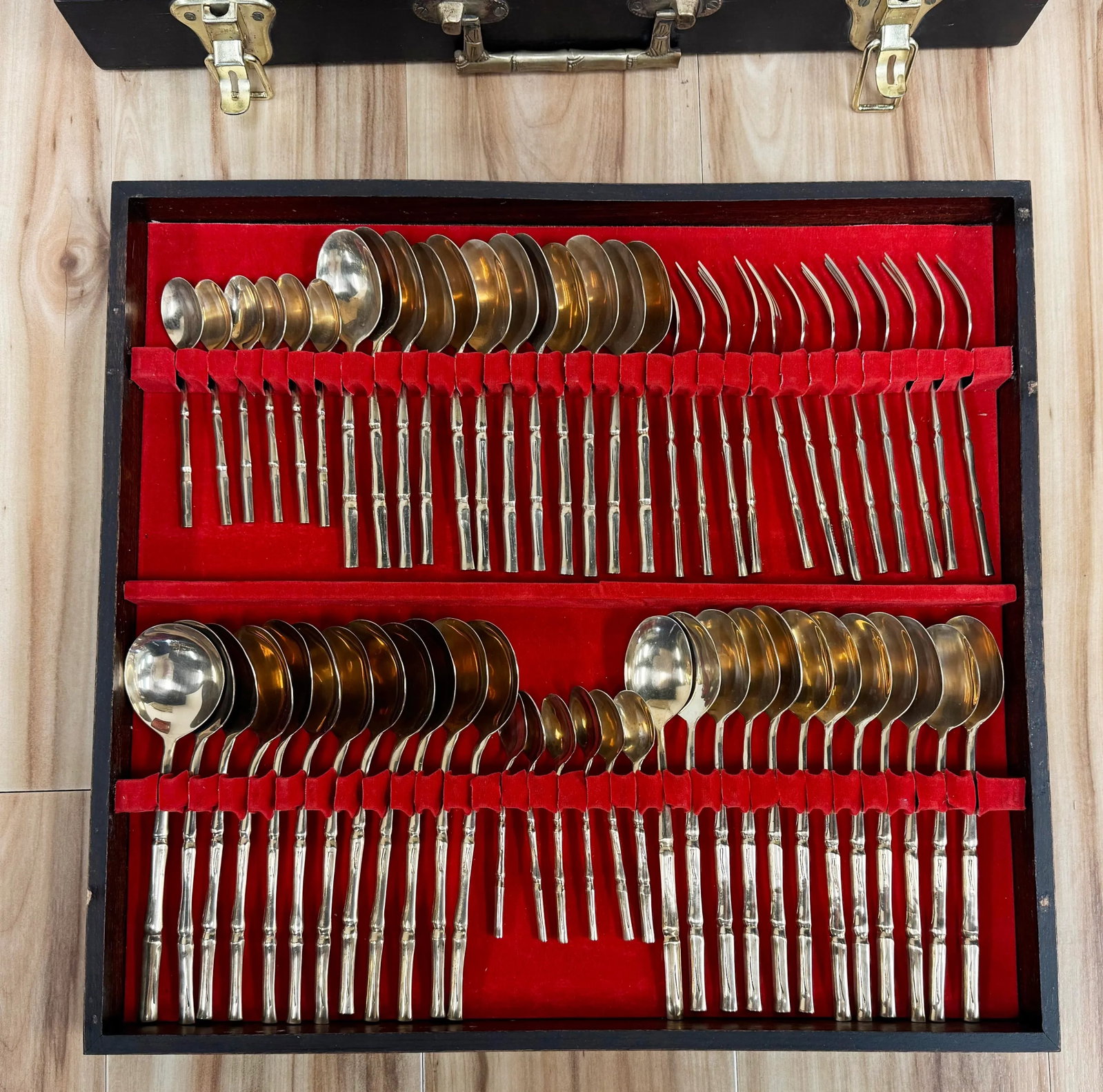 Vintage Faux Bamboo Nickelbronze Flatware, Set of 143 - 4