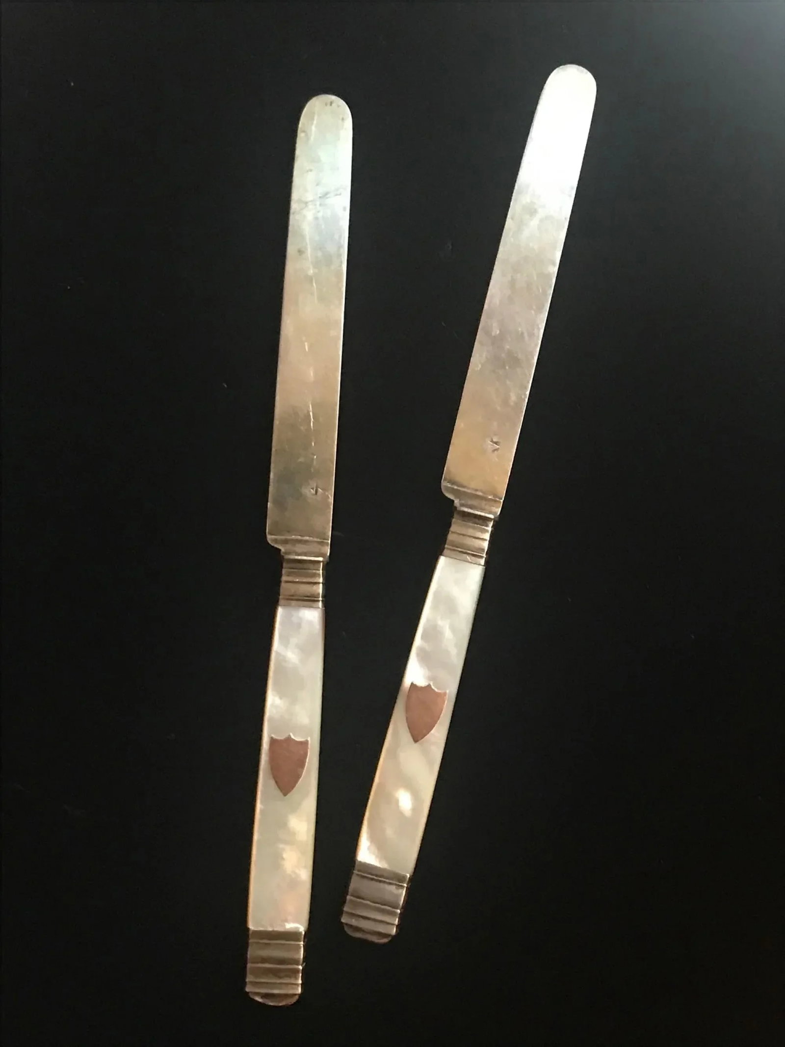 Early 19th Century Antique French Silver Gilt Fruit Knives With Mother of Pearl Handle, Paris 1820 - - 12