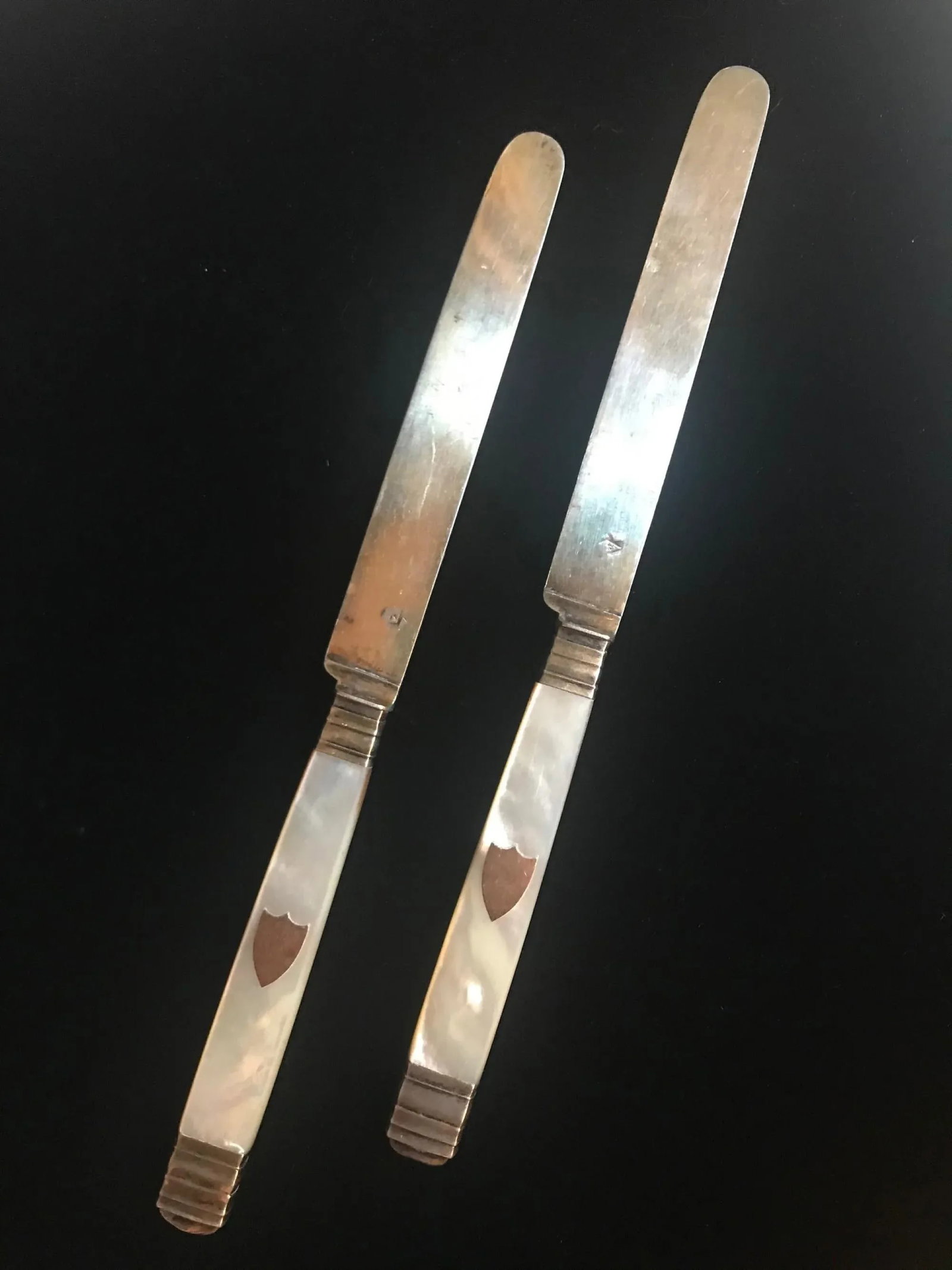Early 19th Century Antique French Silver Gilt Fruit Knives With Mother of Pearl Handle, Paris 1820 - - 7