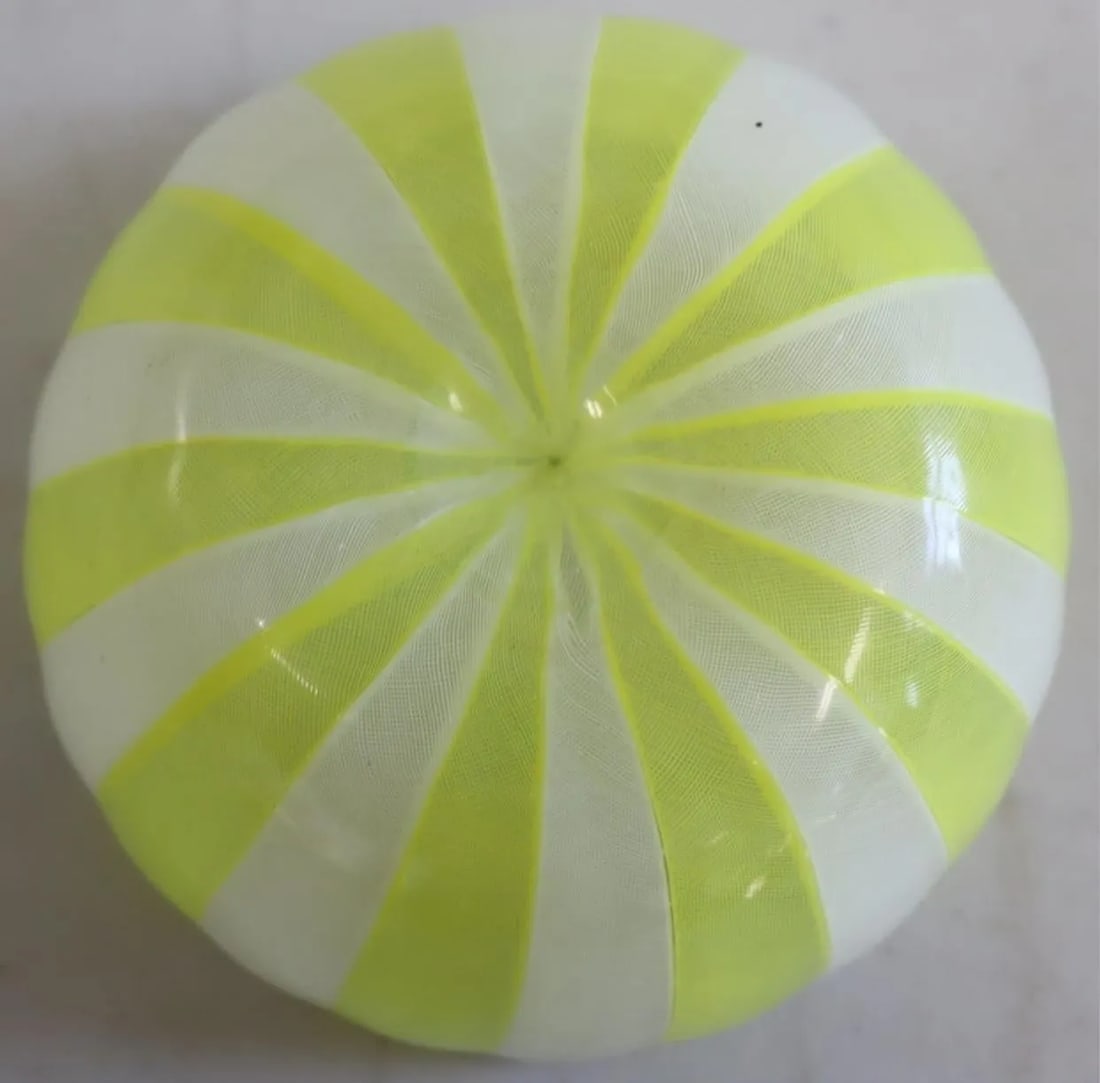 12 Pieces of Venini Latticino Yellow & White Desert Bowls and Plates. - 3