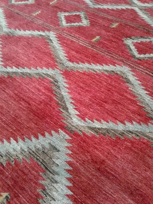 Navajo Style Hand Knotted Wool Rug-10'0" X 13'8" - 2