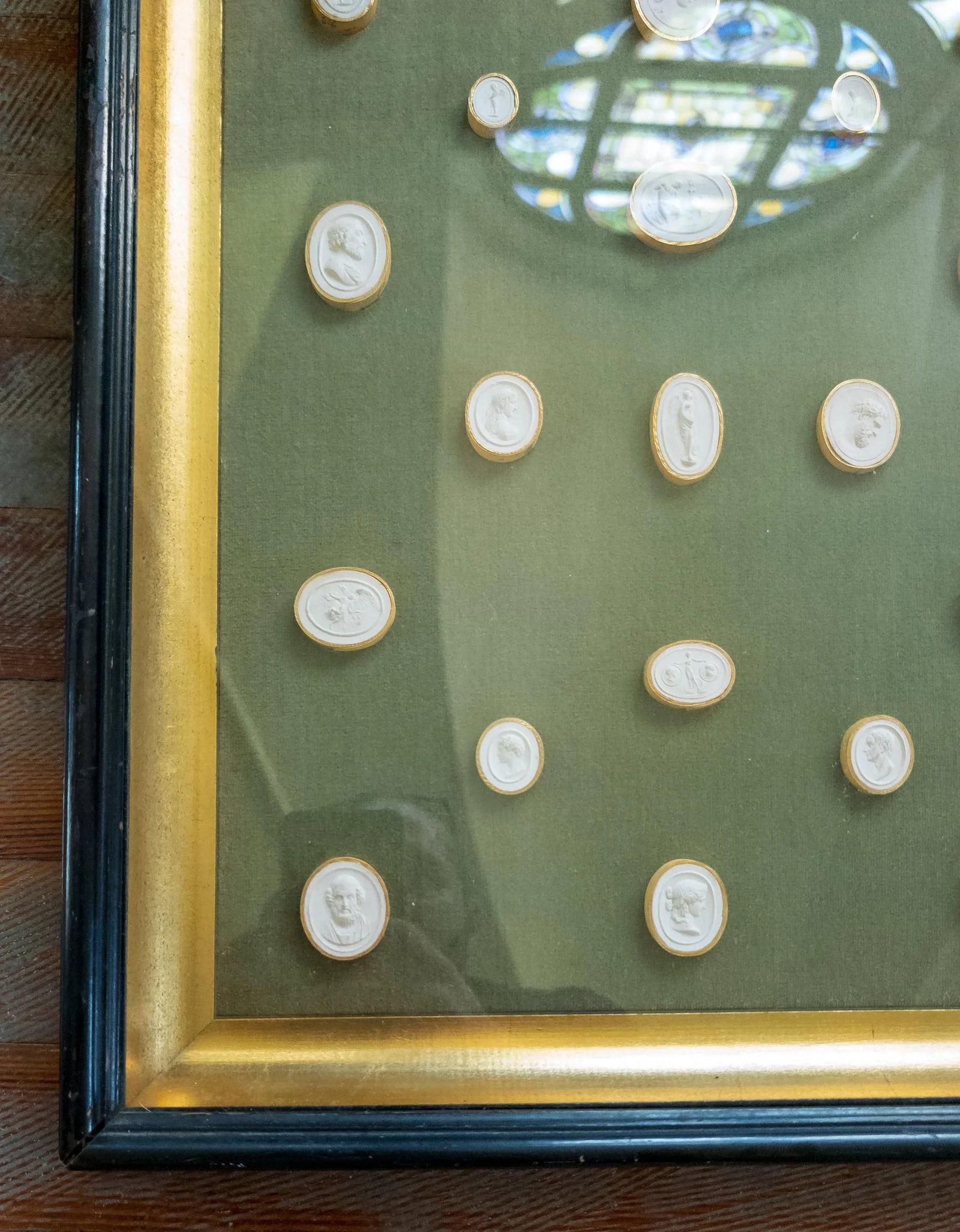 19th Century Framed Set of Italian Grand Tour Intaglios in Shadow Boxes - 6