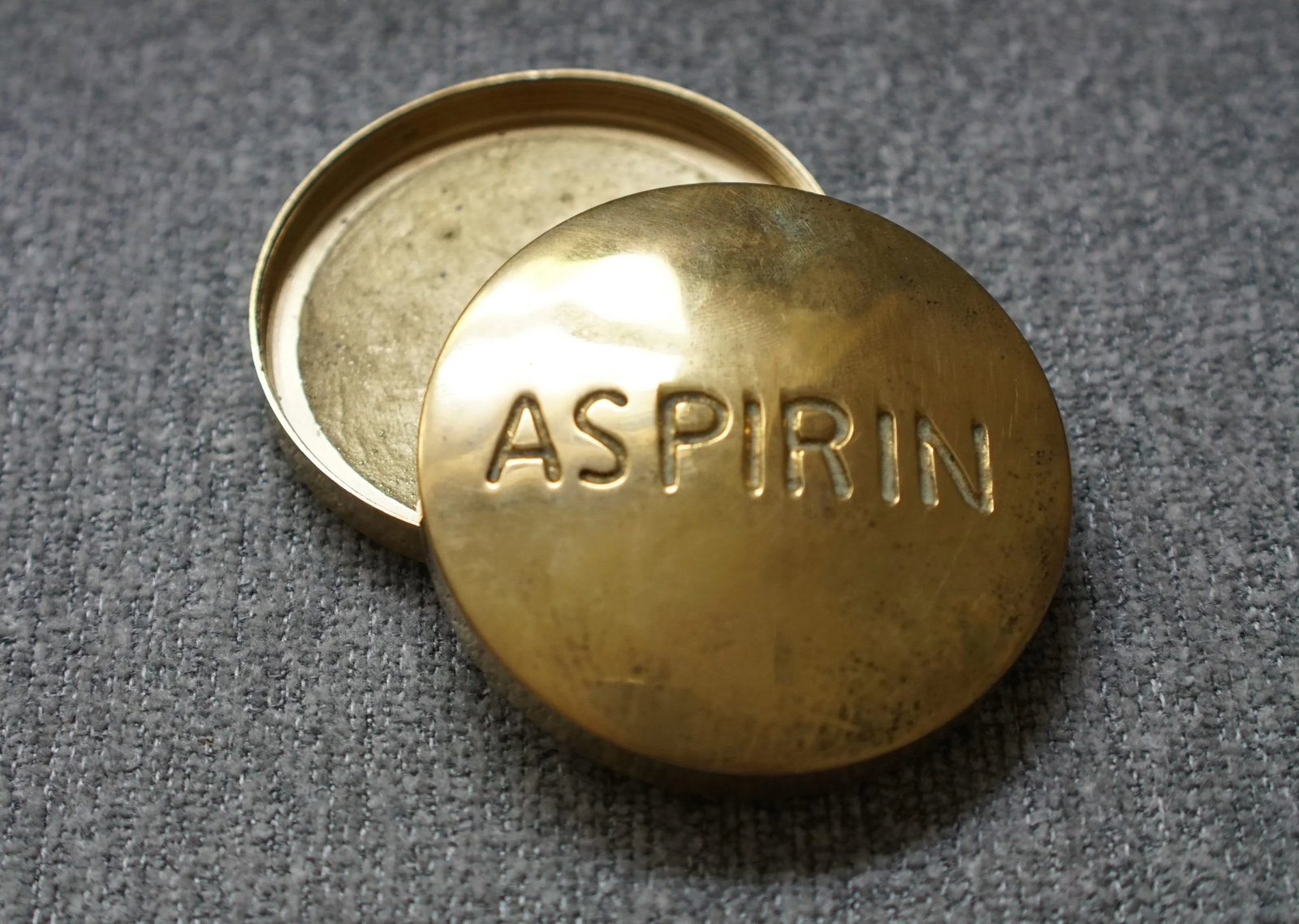 Mid 20th Century Vintage Brass Aspirin Pill Box - 5
