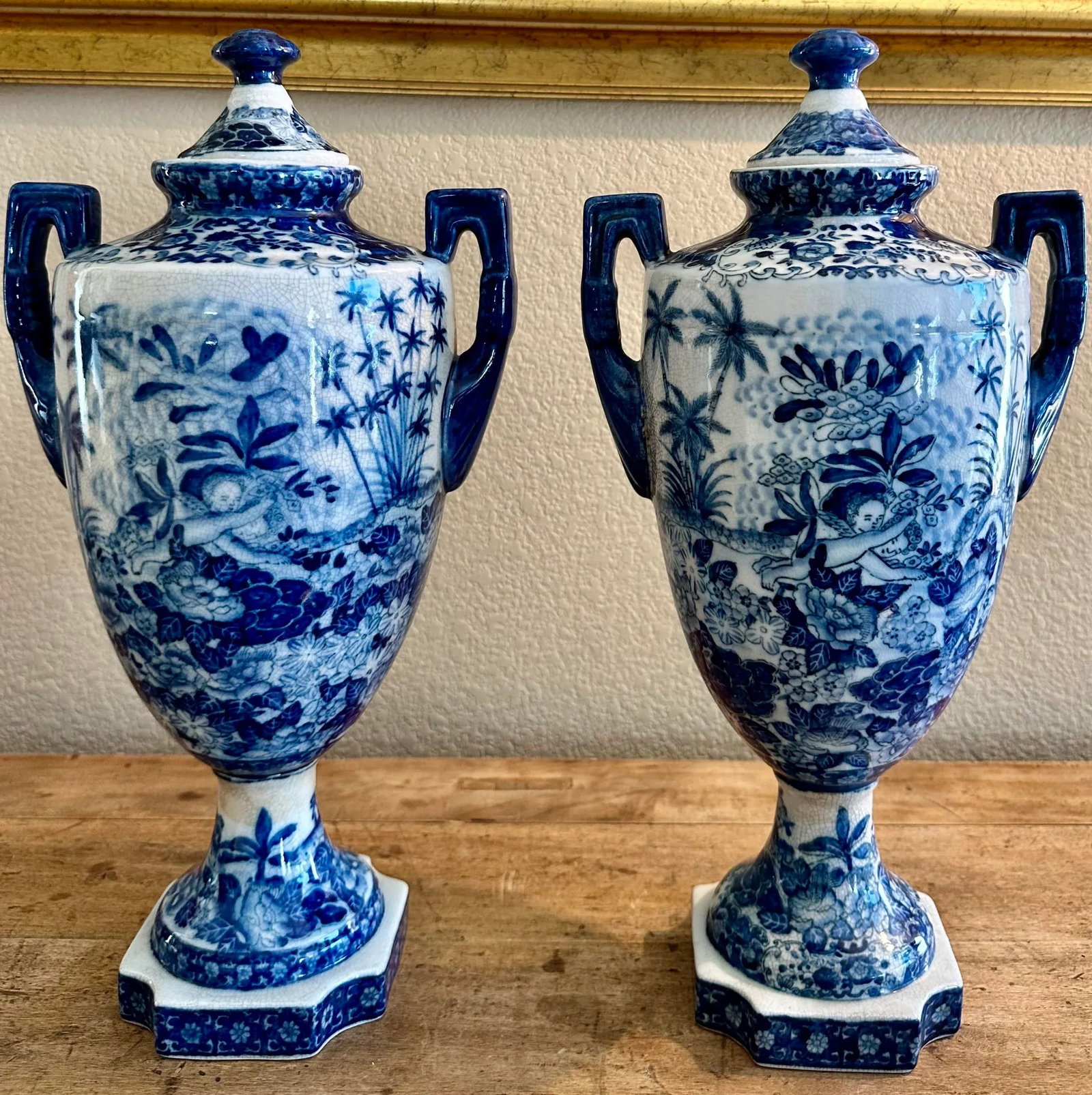 Vintage Pair of Chinoiserie Blue & White Craquelure Porcelain Lidded Amphora Urn Vases - 8