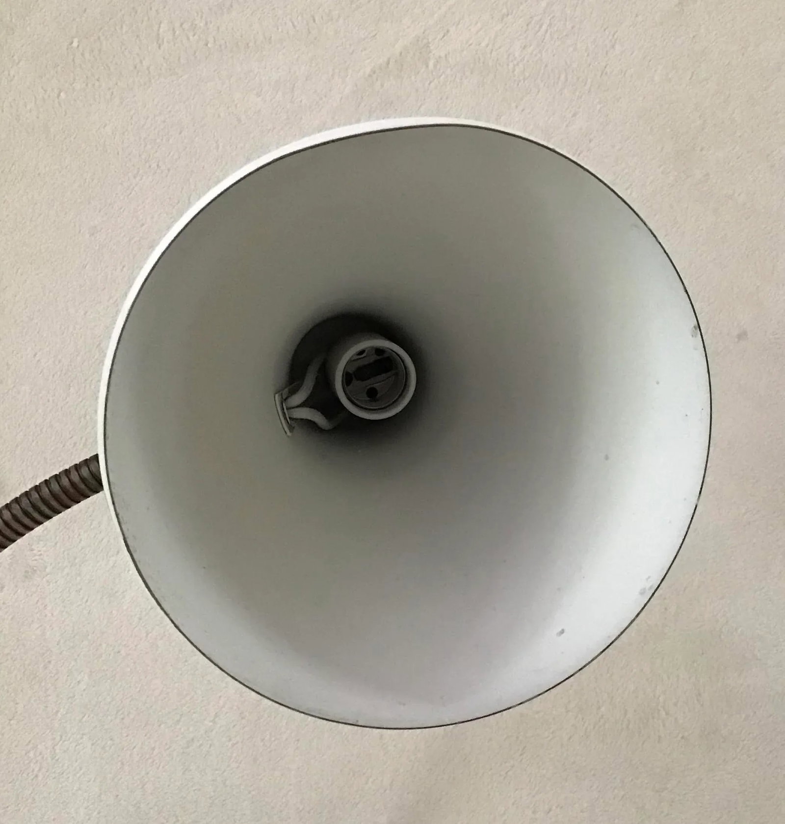 1950s Mid-Century Industrial White Metal Desk Lamp - 7