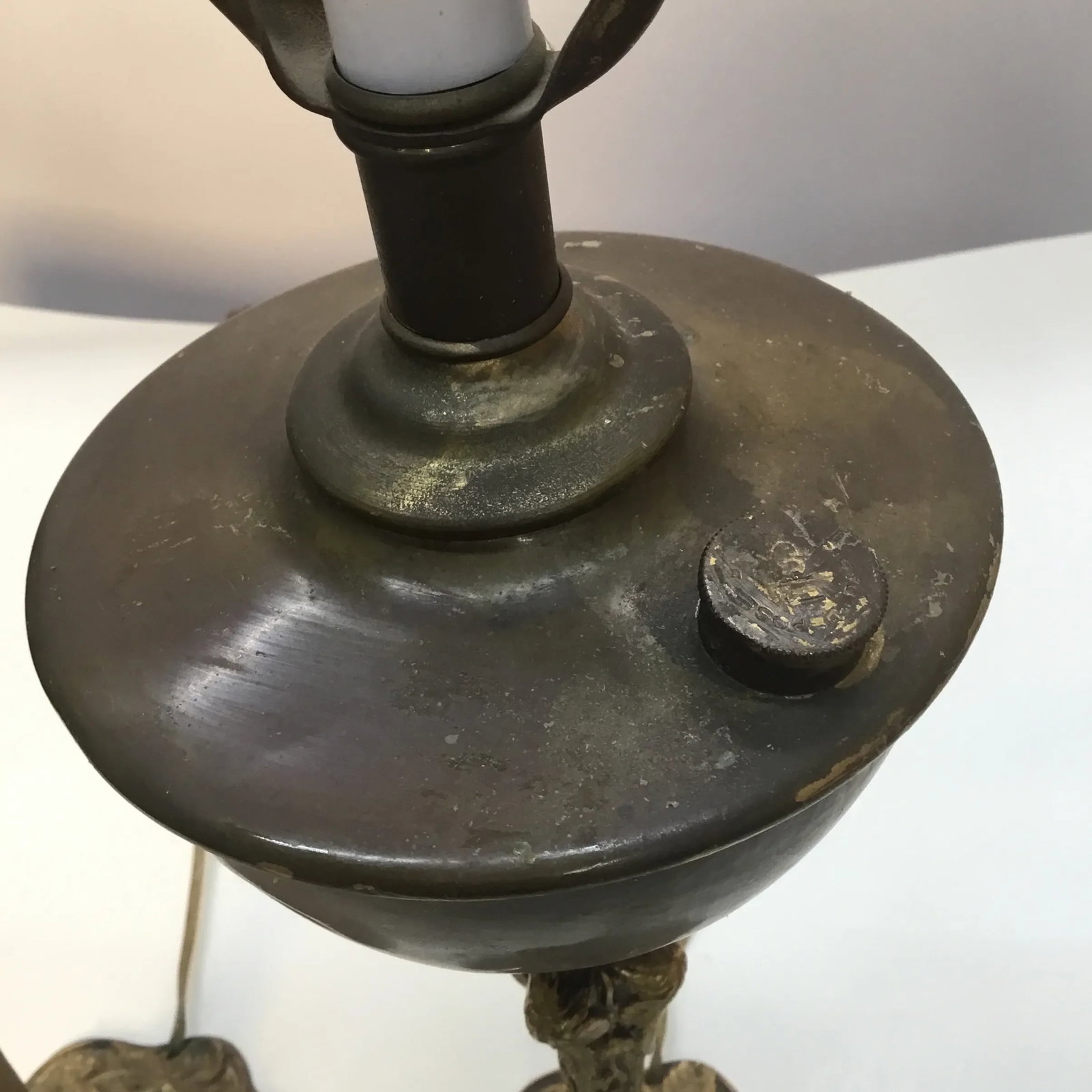 Antique French Art Nouveau Gilt Bronze and Brass Table Lamps - a Pair - 6