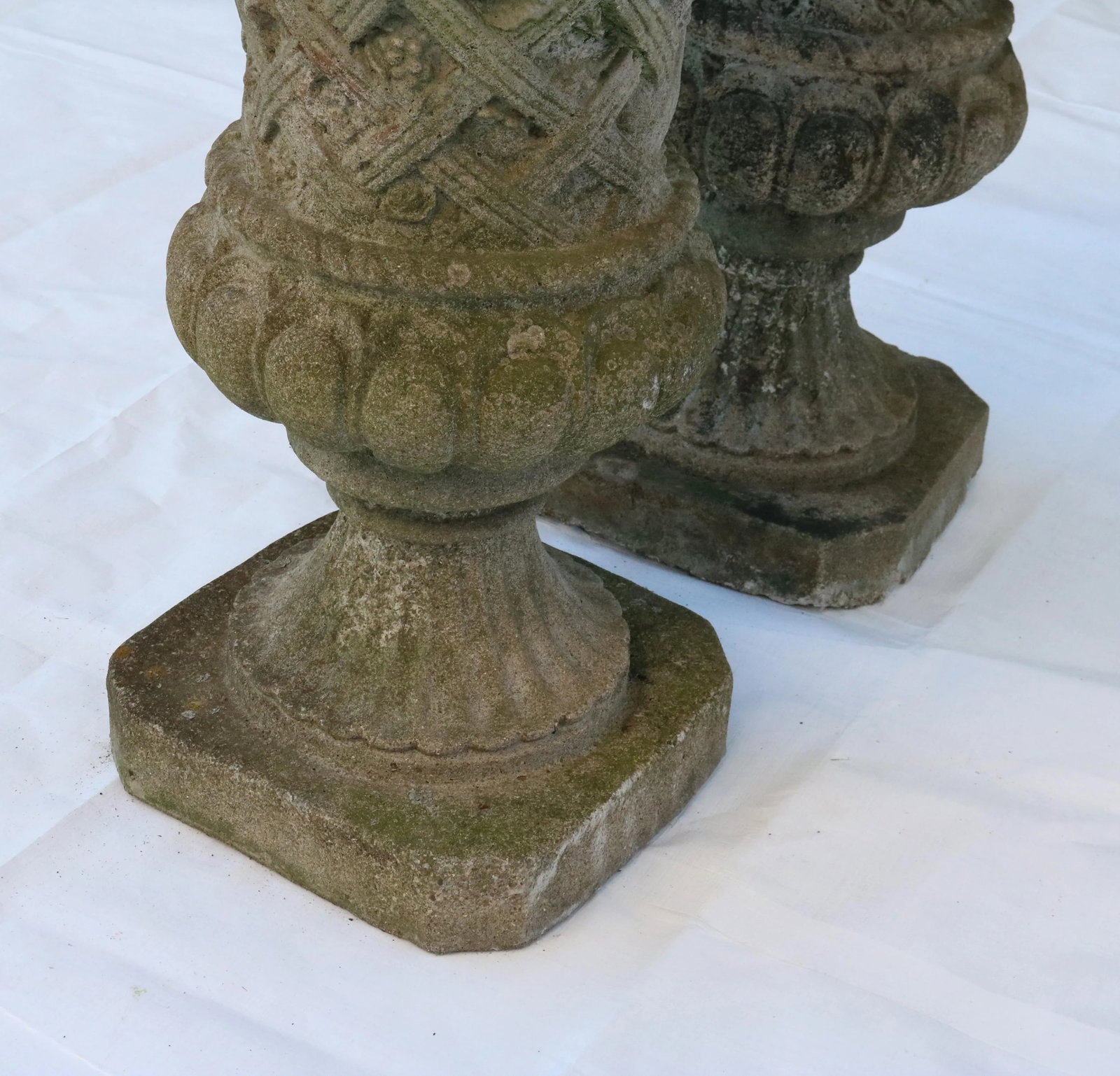 Vintage Large Concrete Garden Urns With Floral Rosetta Relief and Tudor Weave Design- A Pair - 3