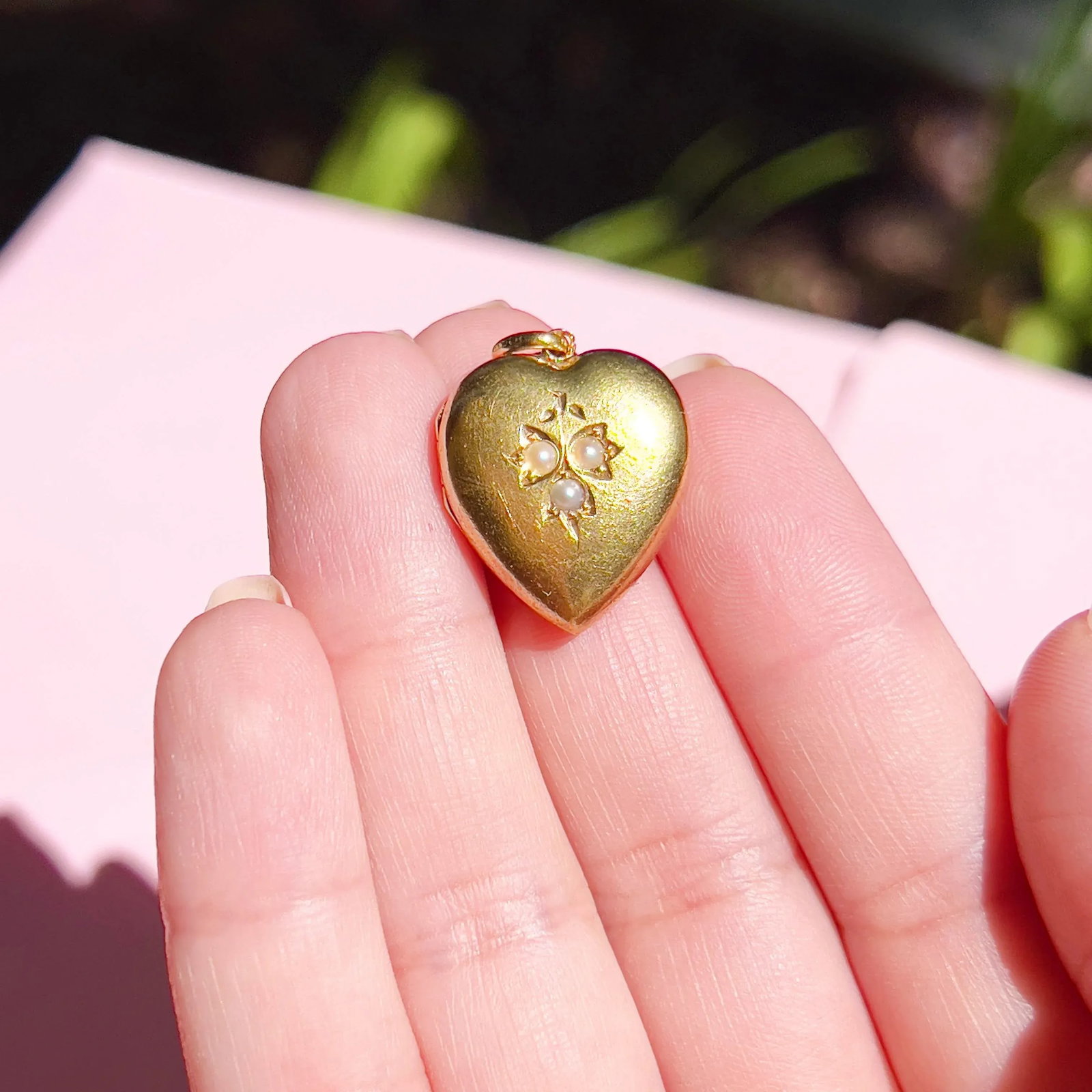 Edwardian 15k Pearl Heart Locket, Feb. 4th 1904 - 7