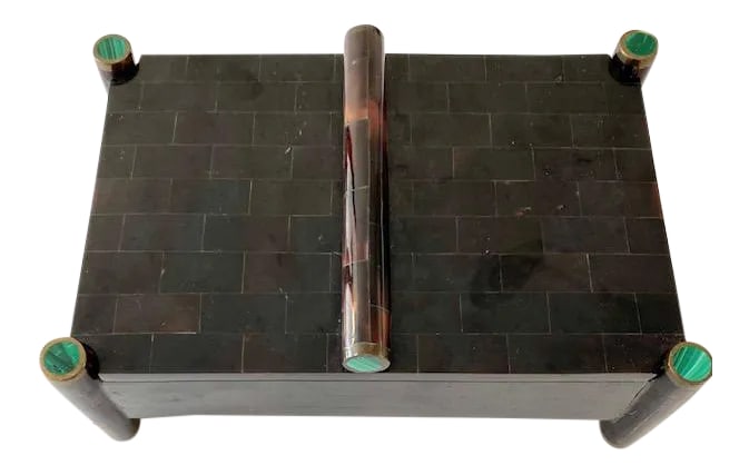 Vintage Maitland Smith Tessellated Box With Malachite and Brass Over Rosewood.: Tesselated horn, malachite and brass box over rosewood. Chic colors - deep brown with bright green malachite and a touch of brass! Handmade in the 1970's in the Philippines. This item includes
