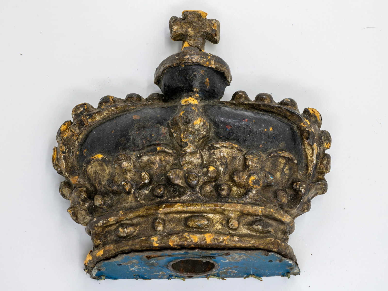 Late 18th Century Gustavian Papier Mache Crowns - Set of 2 - 3