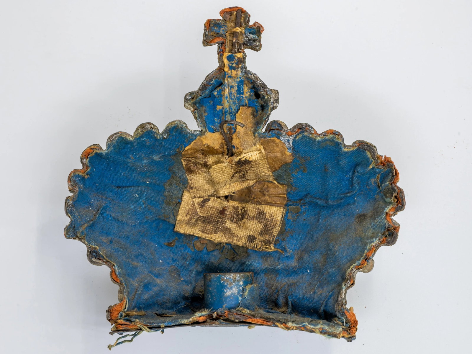 Late 18th Century Gustavian Papier Mache Crowns - Set of 2 - 4