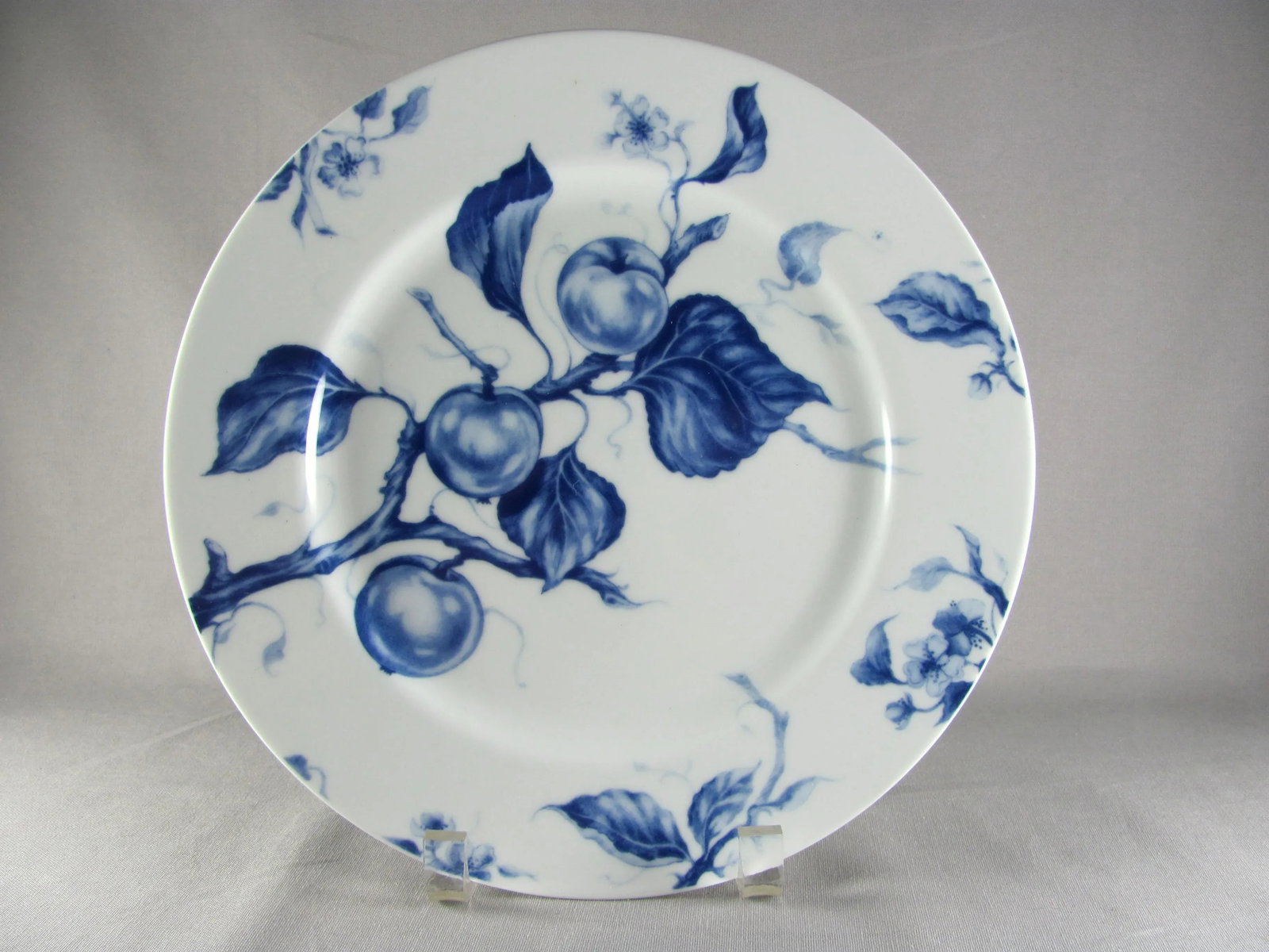 Williams Sonoma Ormonde Blue Dinner Plates - Set of 8 - 8