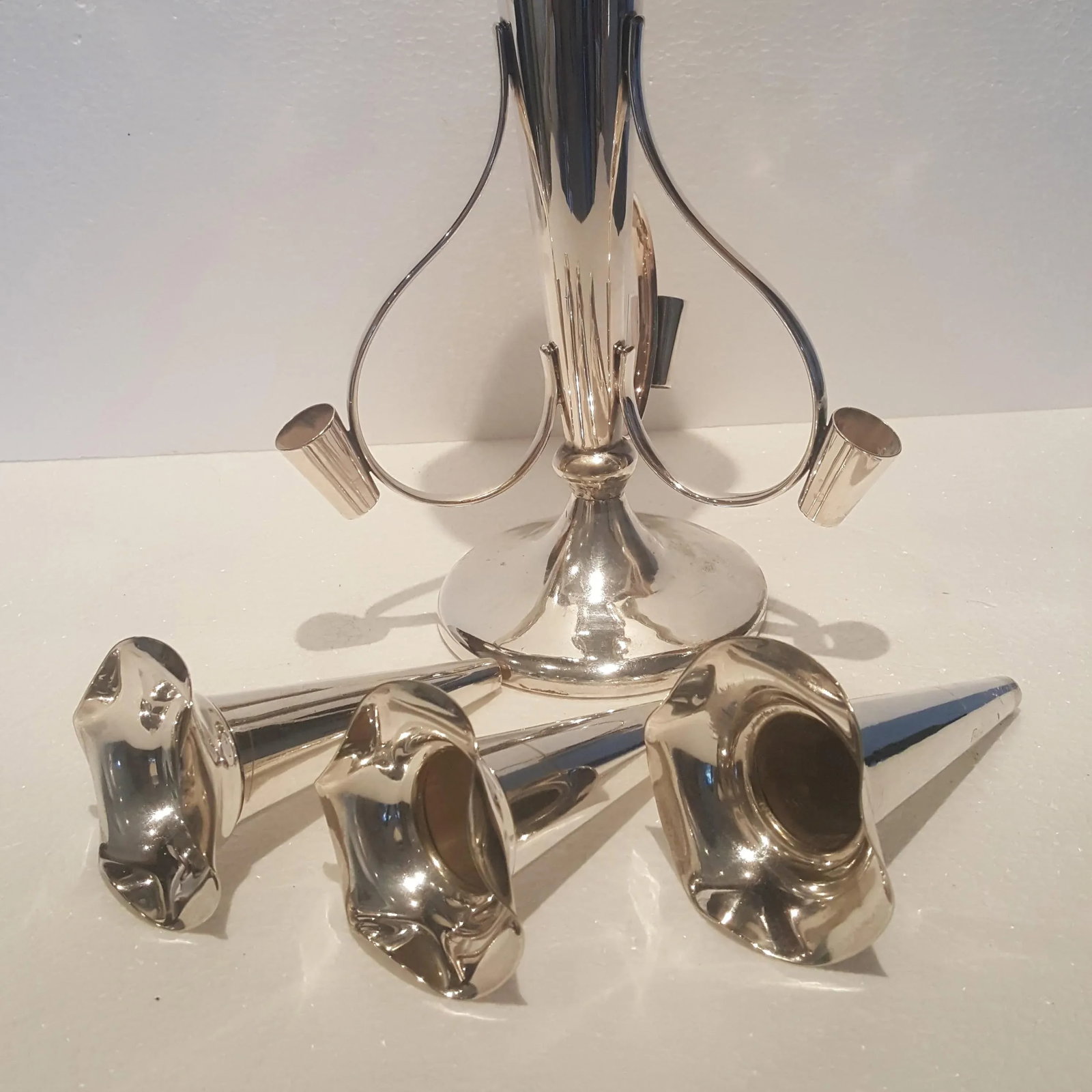 1920s Sheffield and London Trumpet Silver Plated Epergne - 2