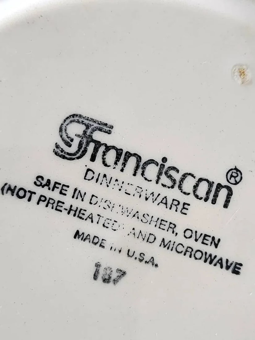 Mid 20th Century Franciscan Desert Rose Dinnerware - 44 Pieces - 11