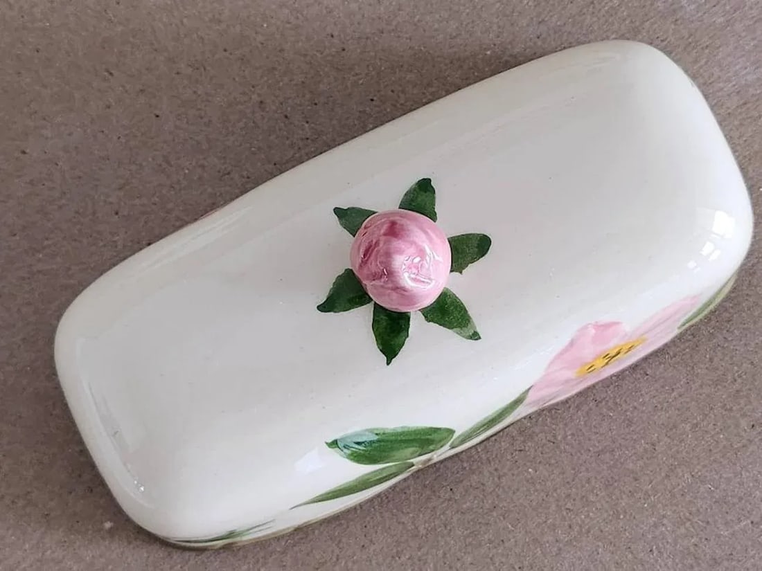 Mid 20th Century Franciscan Desert Rose Dinnerware - 44 Pieces - 7