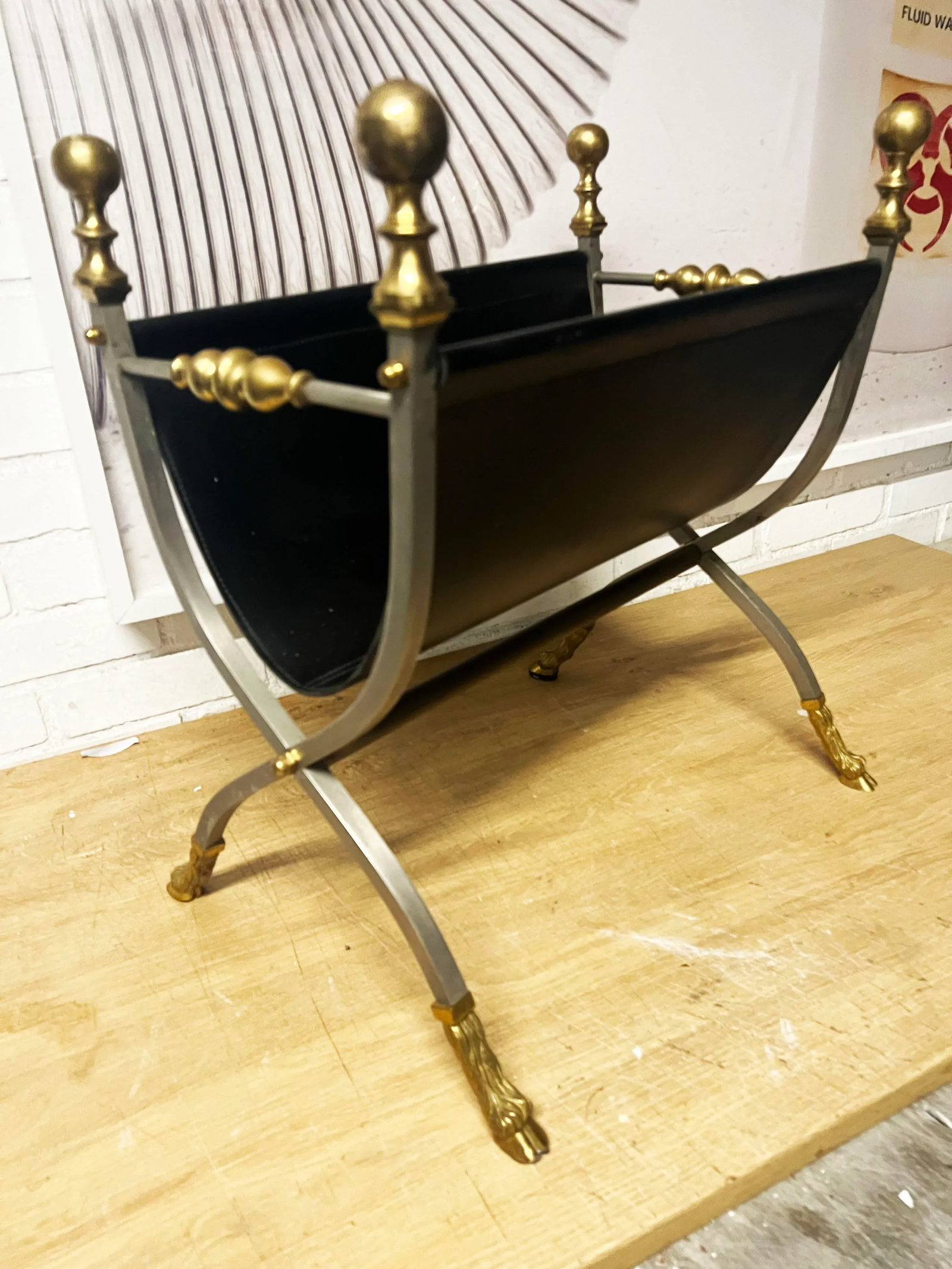 1970s Maison Jansen Style Steel & Leather Magazine Stand - 2
