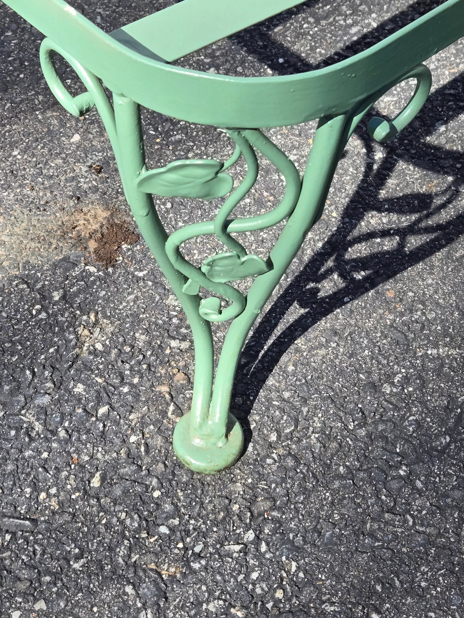 Woodard Wrought Iron Patio Chairs & Table, Attributed, 3 Pieces - 7