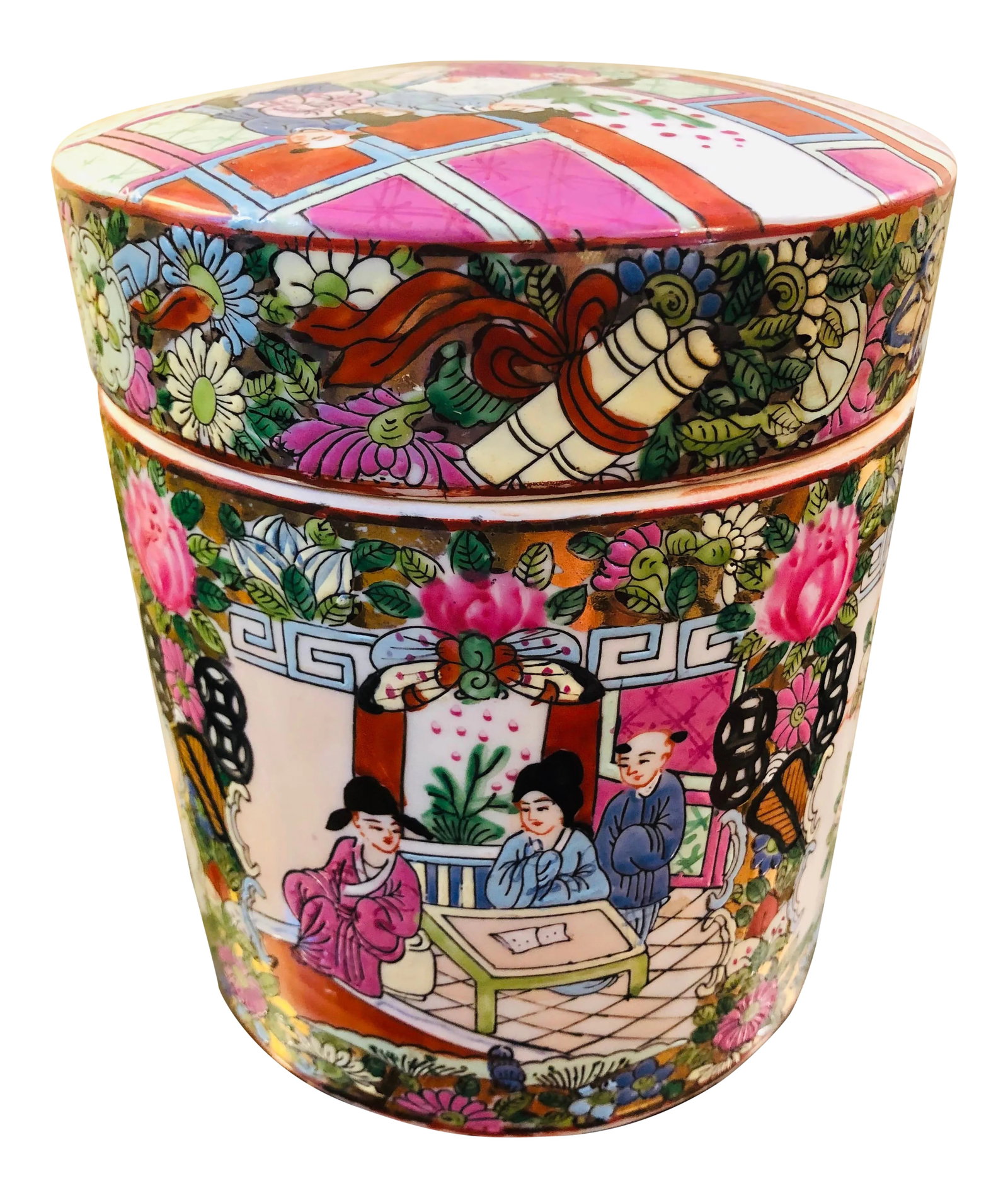 Rose Medallion Famille Canister: Colorful chinoiserie rose medallion famille canister. Great condition with no chips or cracks. Condition: Alterations: Original Condition Unaltered Imperfections: Some Imperfections Condition Notes: