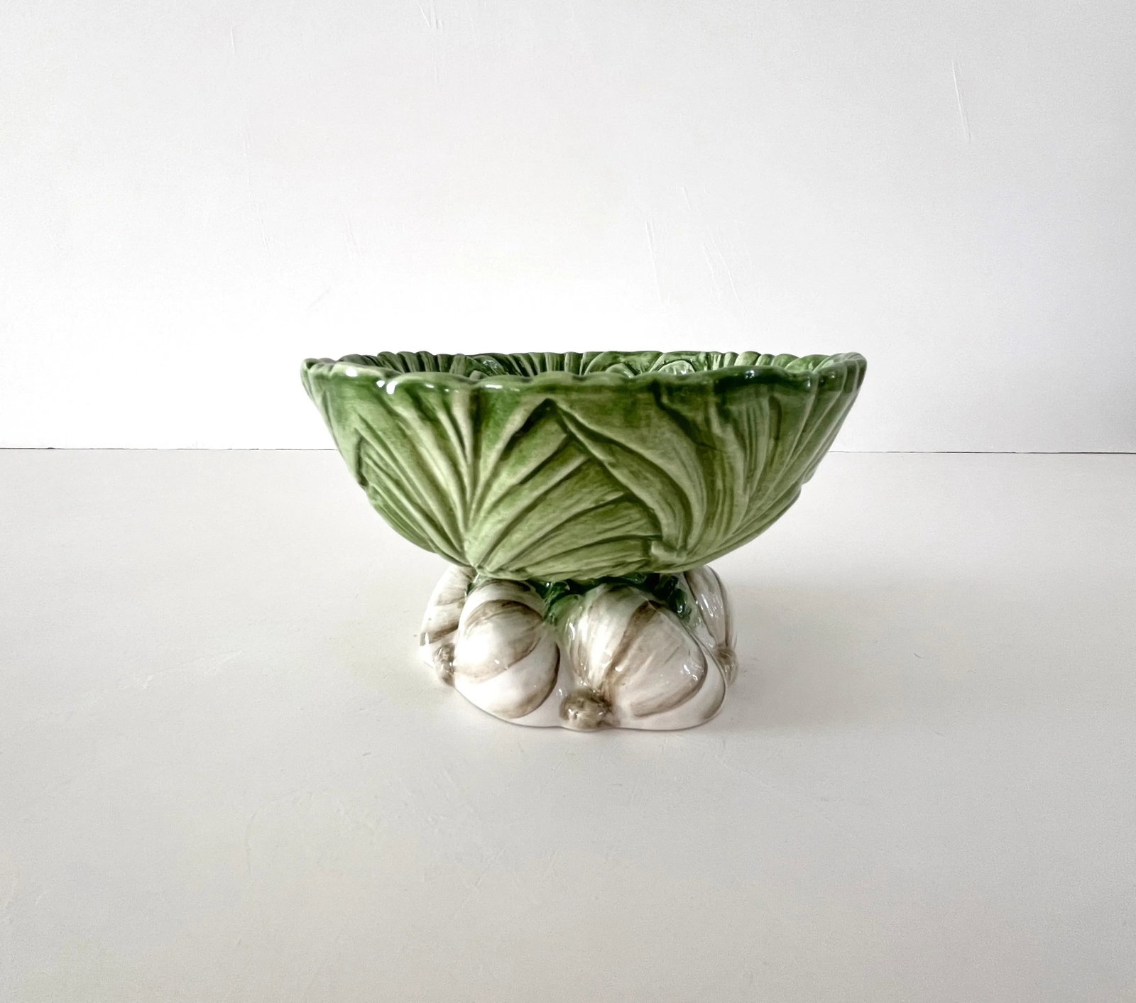 Italian Leaf Dishes - Radish and Garlic - 11