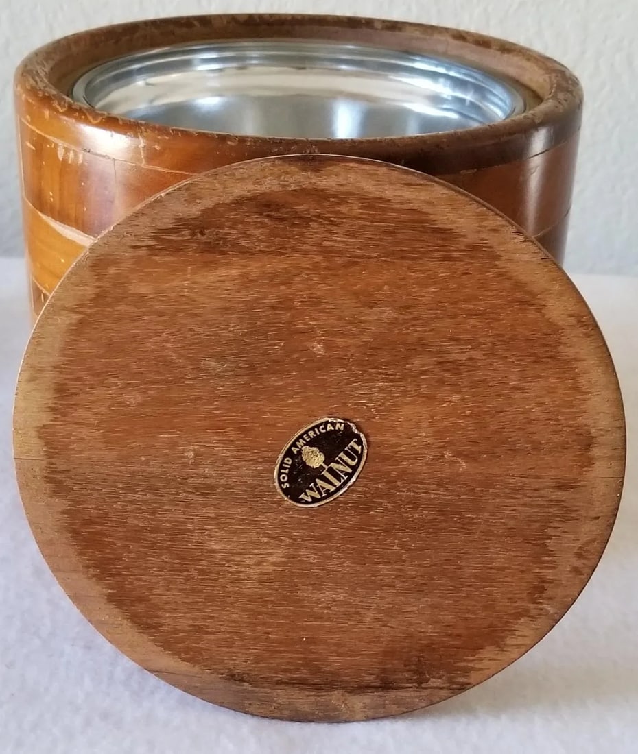 Mid-Century American Walnut Weathered Ice Bucket With Lid Glass Liner - 2