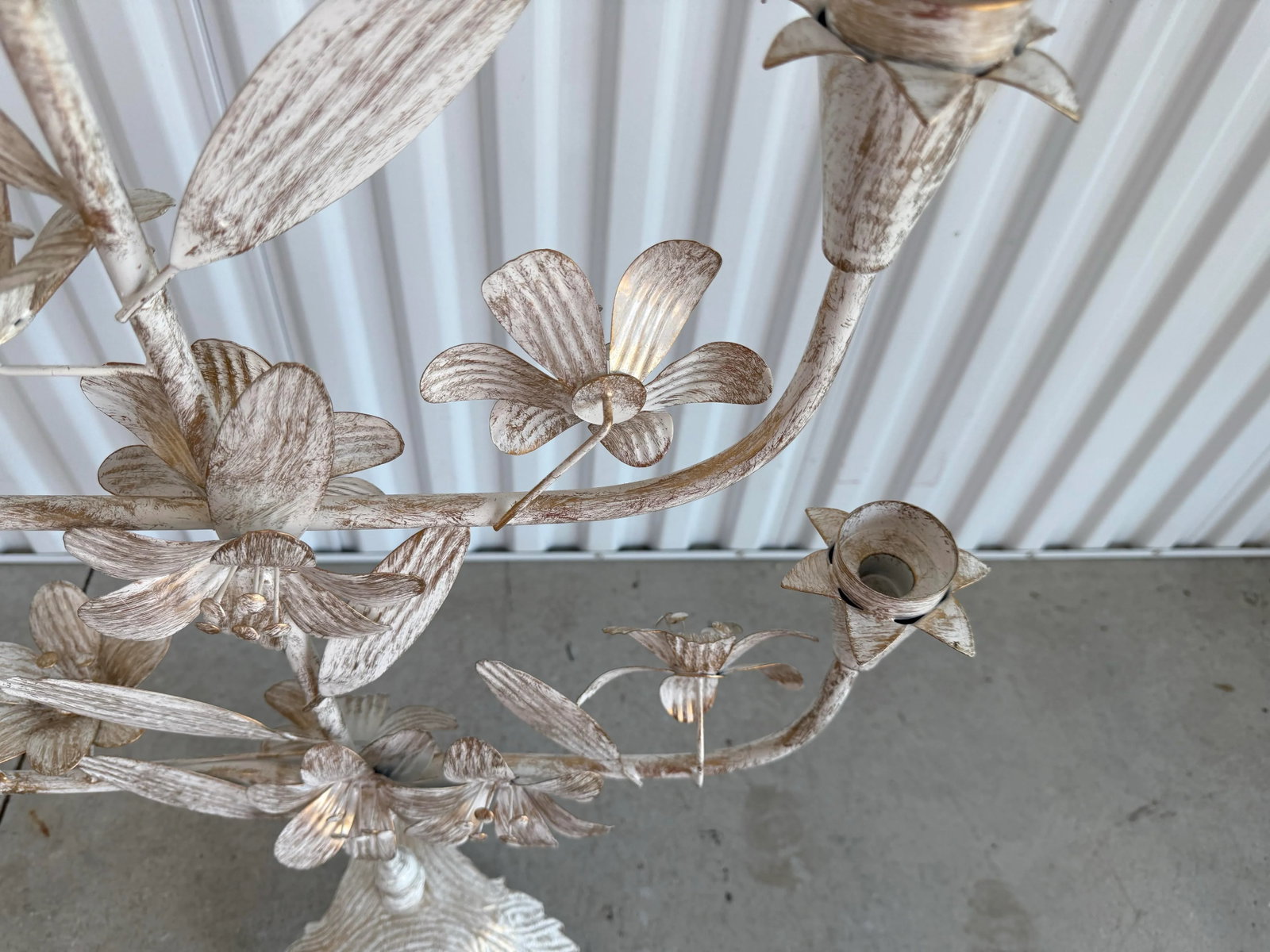 Late 20th Century Tall Bohemian Brushed Gold and Cream Pedestal Tole Candelabra - 5