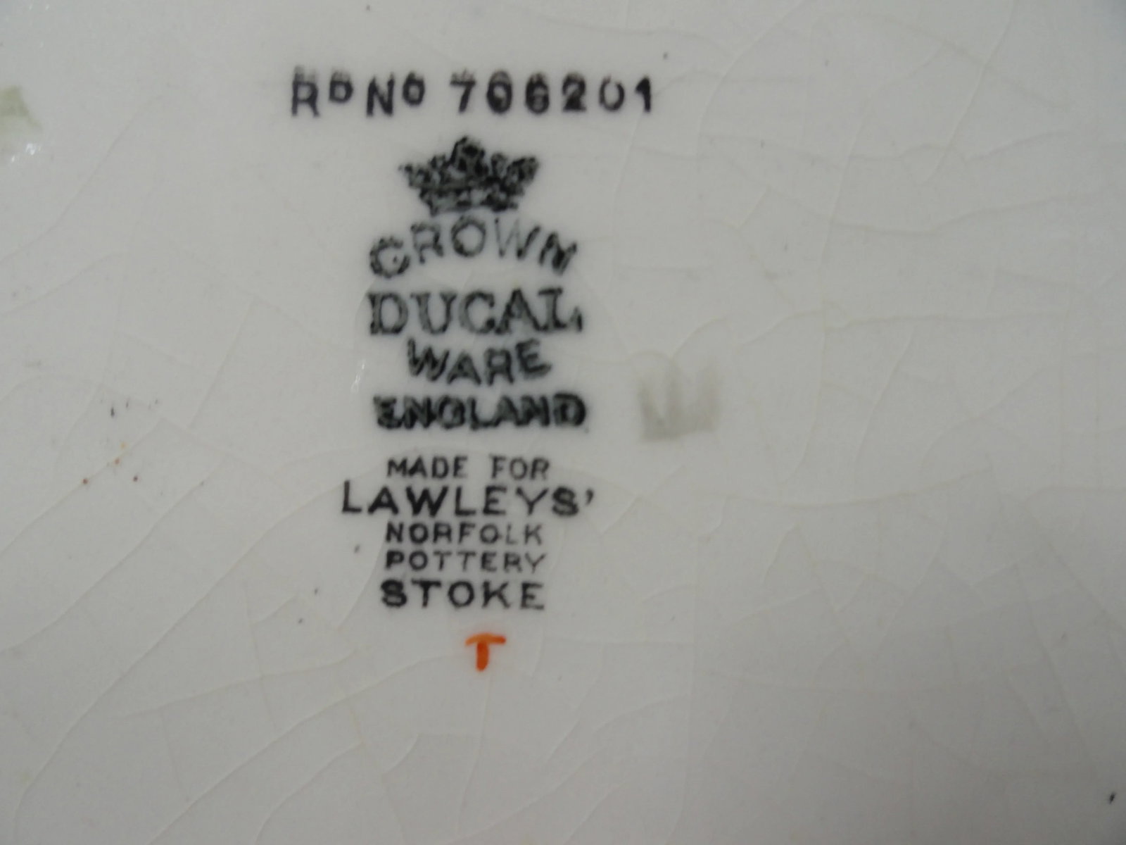 Crown Ducal English Ironstone Champagne Wine Cooler - 6