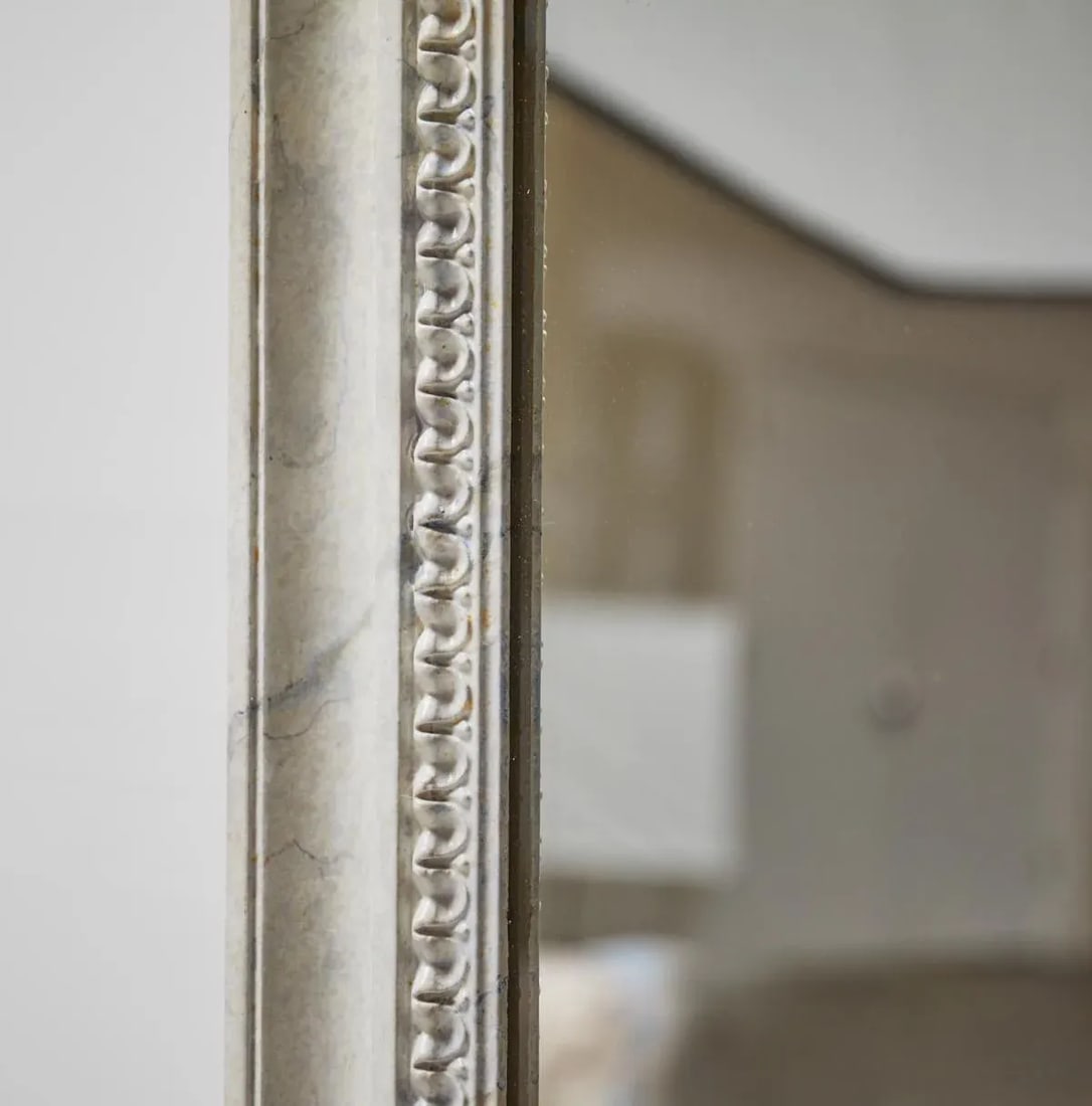 Featured in The 2020 San Francisco Decorator Showcase - 19th Century French White Painted Marble Pat - 3