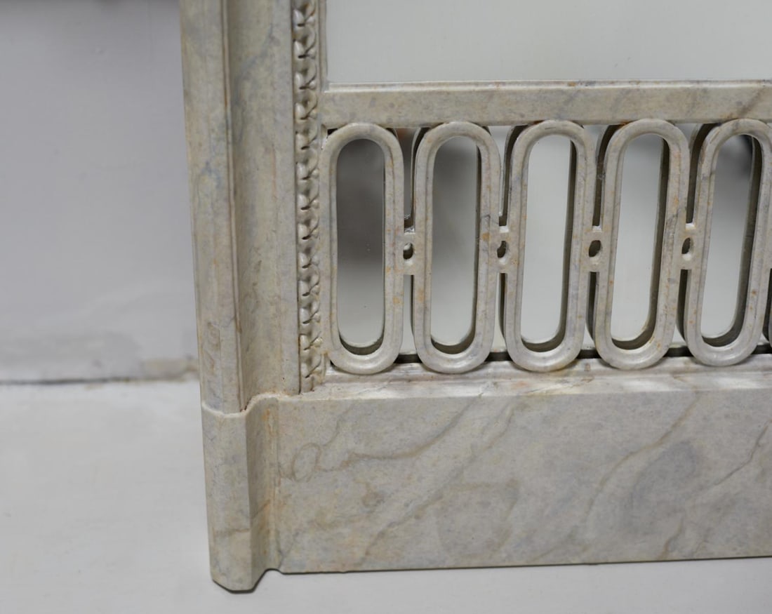Featured in The 2020 San Francisco Decorator Showcase - 19th Century French White Painted Marble Pat - 4
