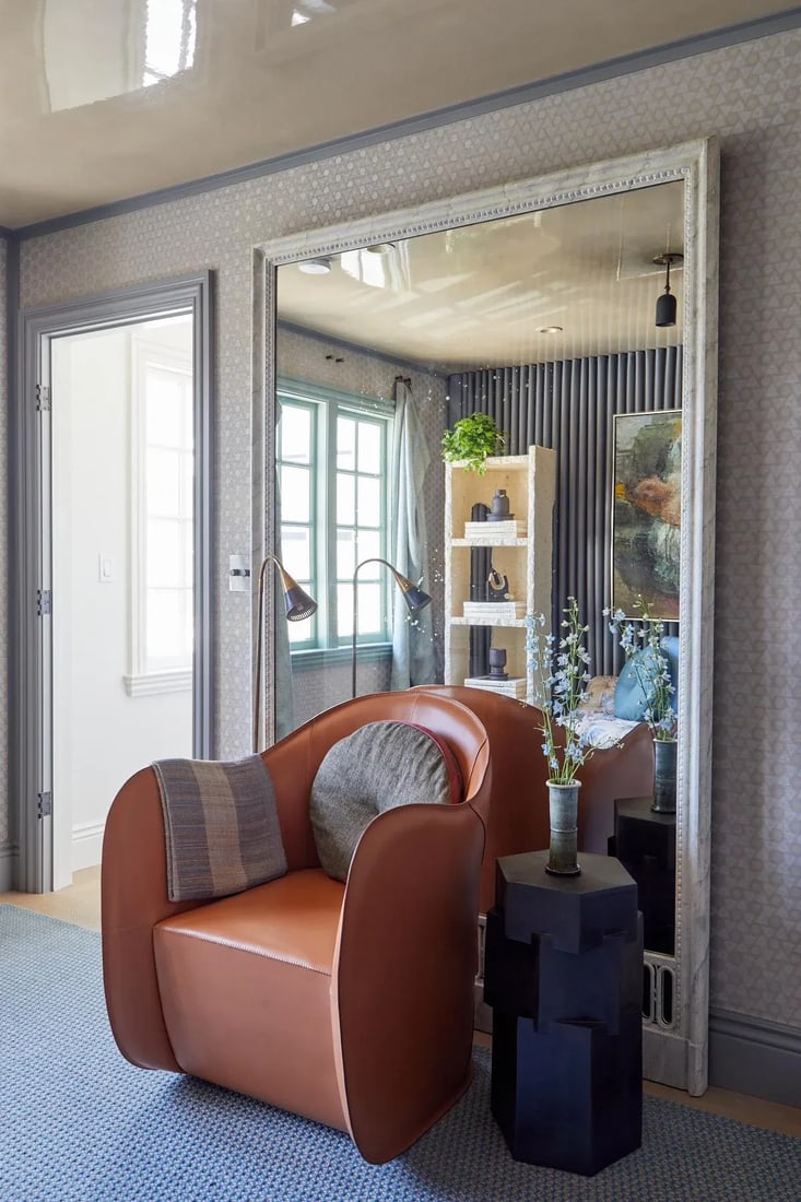 Featured in The 2020 San Francisco Decorator Showcase - 19th Century French White Painted Marble Pat - 6