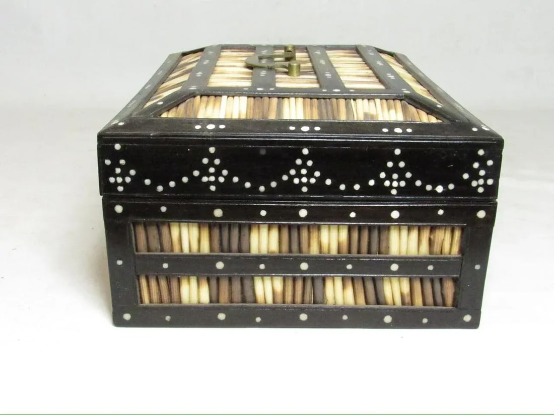 Antique Anglo Indian Quill Box - 4