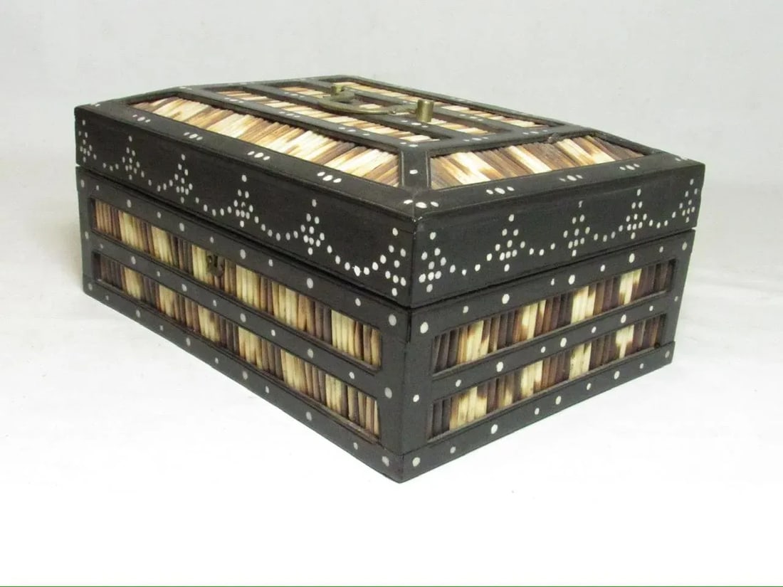 Antique Anglo Indian Quill Box - 8