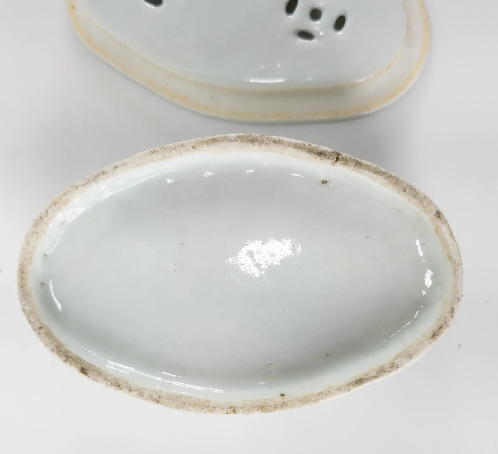 Chinese Porcelain Cricket Cage Box With Crane and Pine Tree - 9