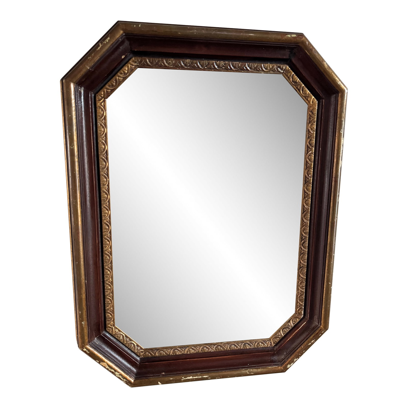 Vintage Italian Octagonal Wall Mirror by Ethan Allen: Elevate your space with this handsome vintage octagonal mirror made in Italy for Ethan Allen. Featuring a carved wood frame with a deep beveled edge, the design showcases a beautiful mix of