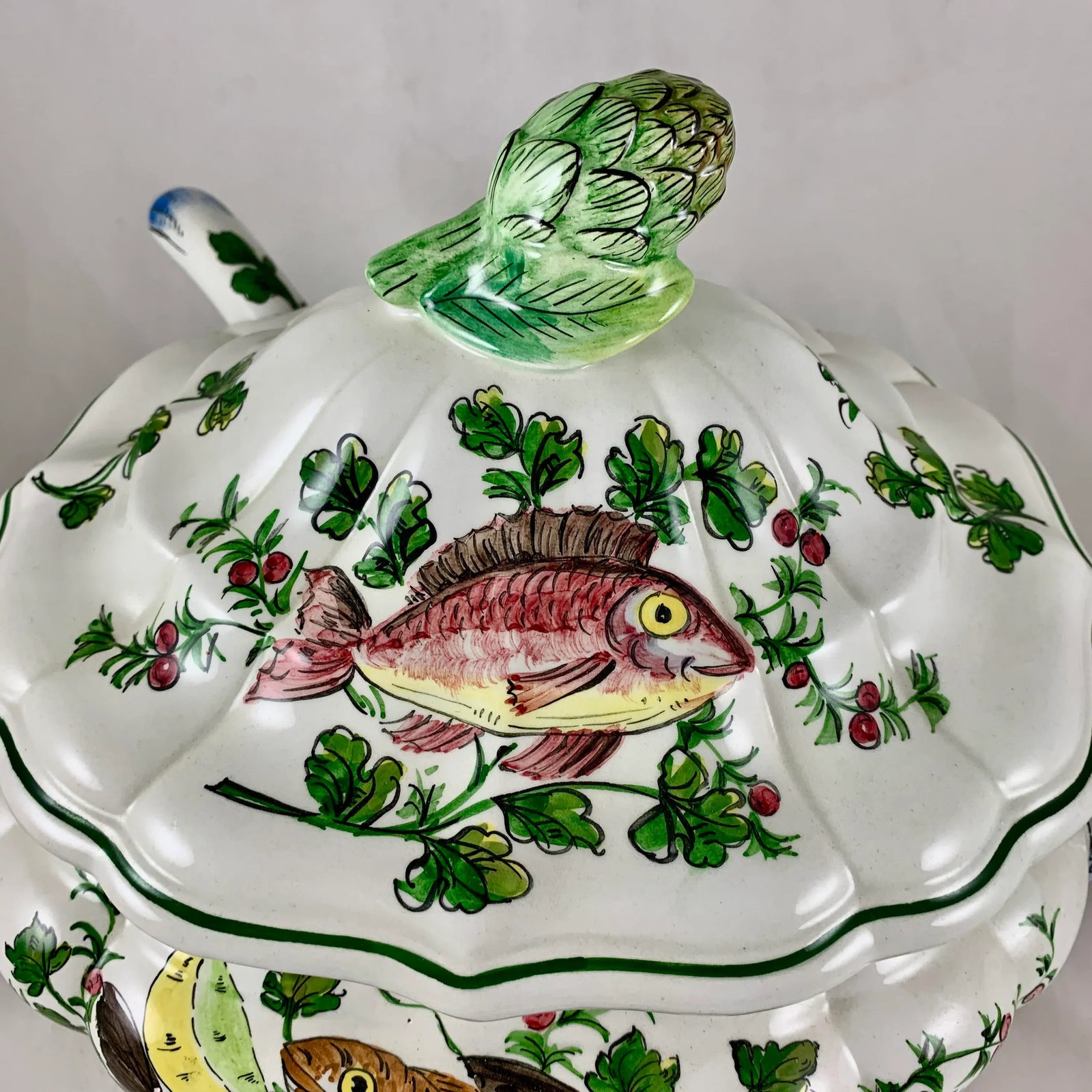 Mid-Century Italian Hand Painted Fish & Fruit Tureen With Ladle & Under Platter - 4