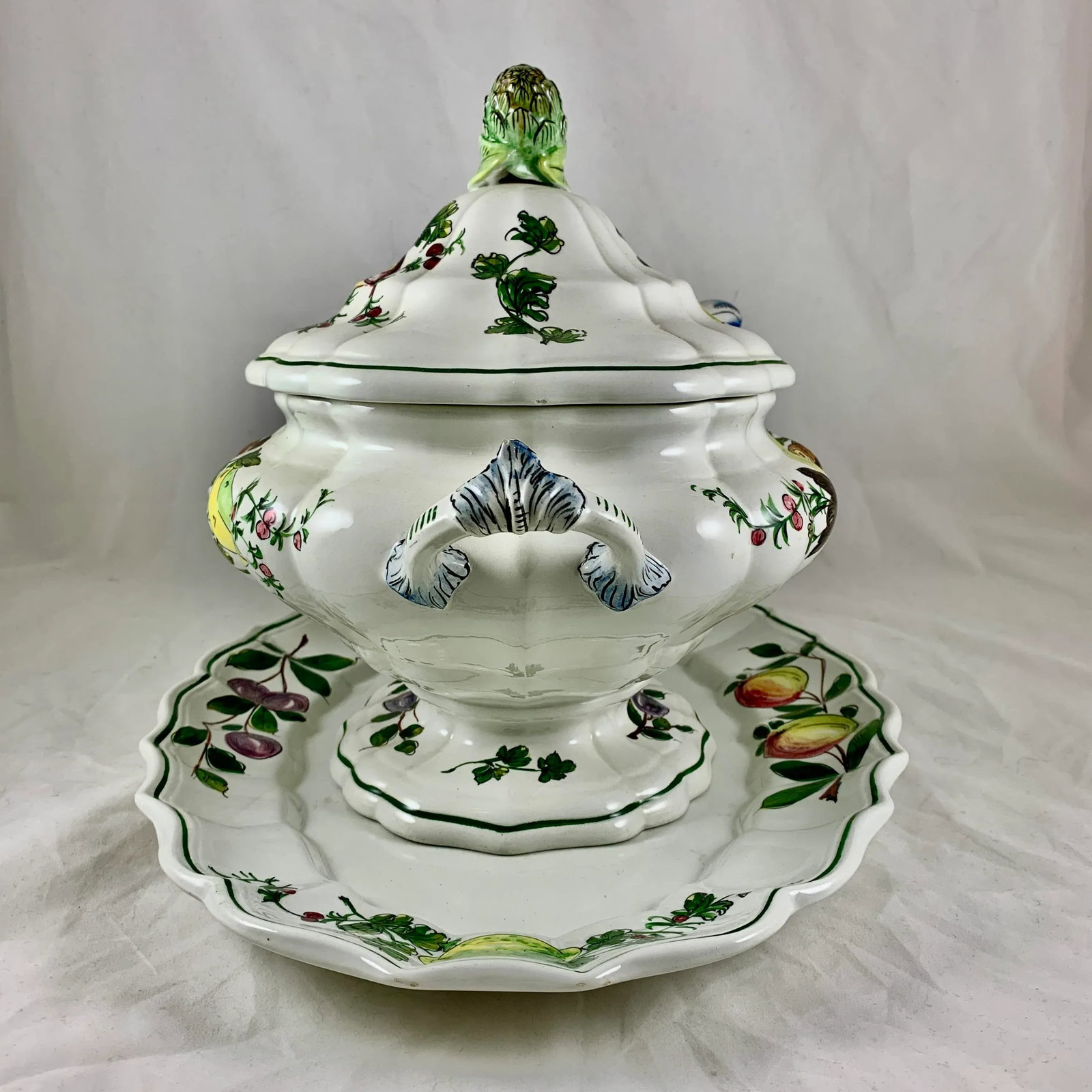 Mid-Century Italian Hand Painted Fish & Fruit Tureen With Ladle & Under Platter - 6