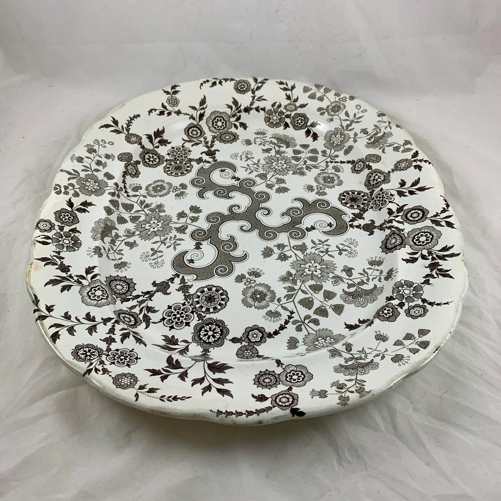 William Ridgway English Staffordshire Transferware Platter, Flosculous Pattern - 7