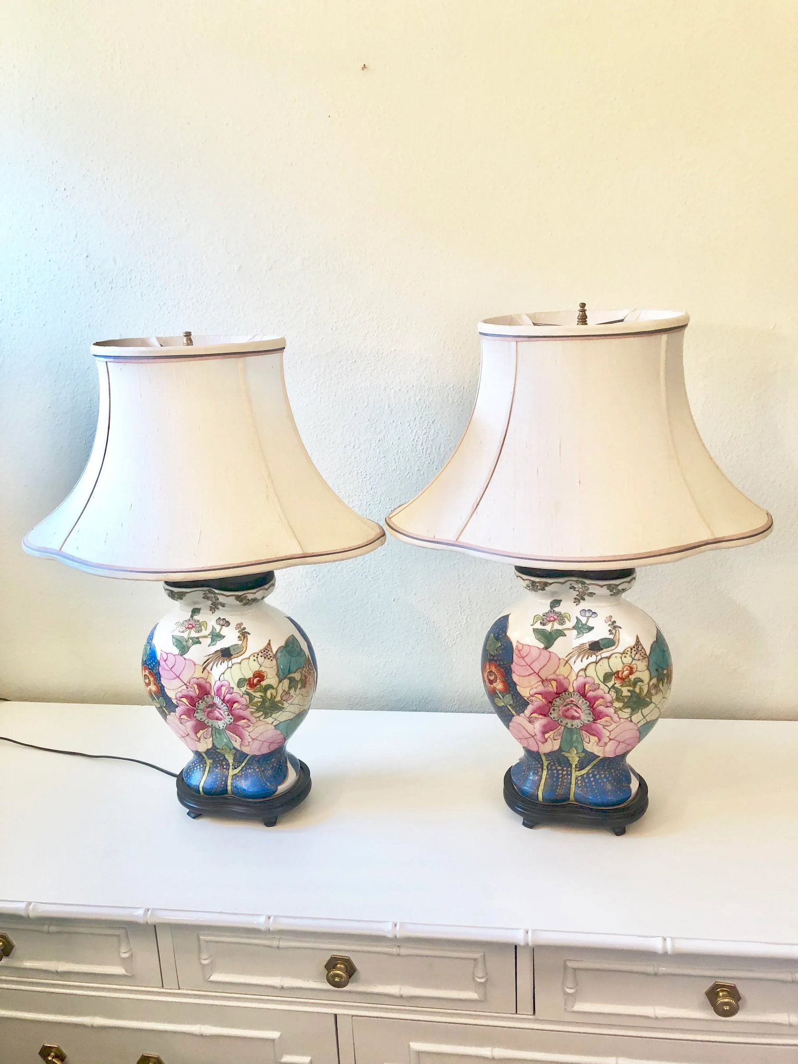 Vintage 1960s Porcelain Tobacco Leaf Lamps - A Pair - 10