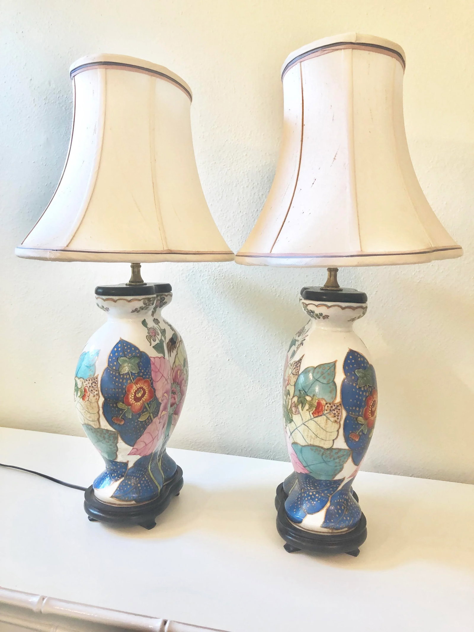 Vintage 1960s Porcelain Tobacco Leaf Lamps - A Pair - 8