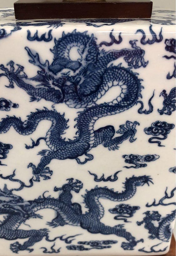 Rare Vintage Ralph Lauren Blue & White Dragon Chinoiserie Porcelain Table Lamp With Brass and Wood B - 7