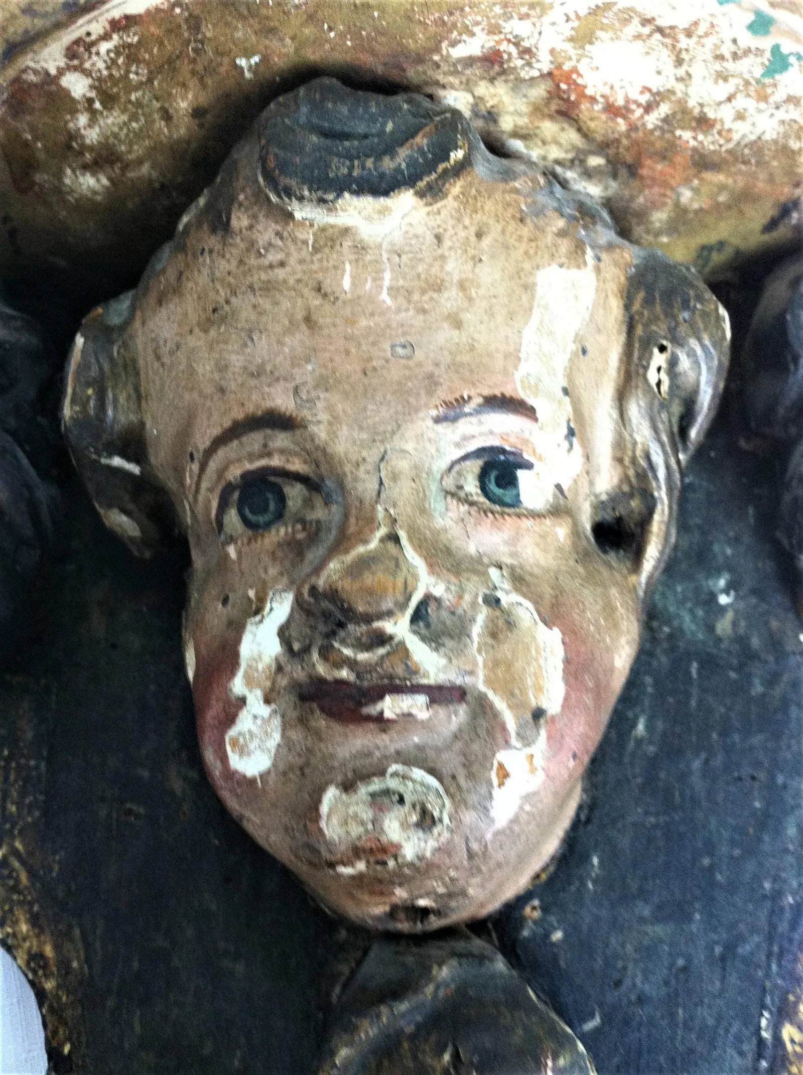 19th Century Cherub Wall Shelf With Polychrome - 2