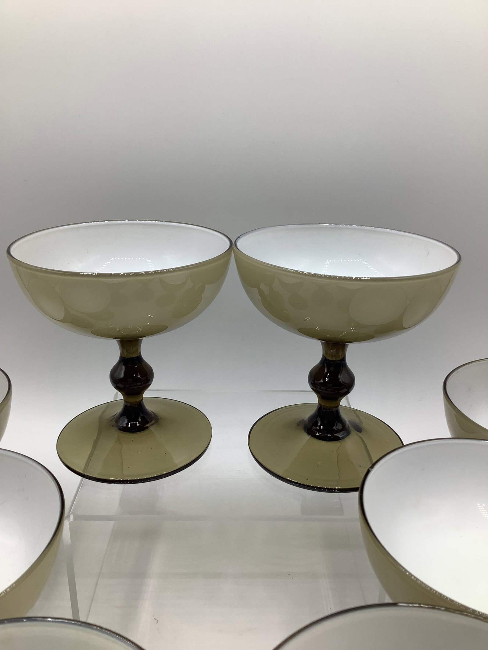 Vintage Carlo Moretti Italy Smoke Taupe White Cased Glass Champagne Coupes Glasses - Set of 8 - 4