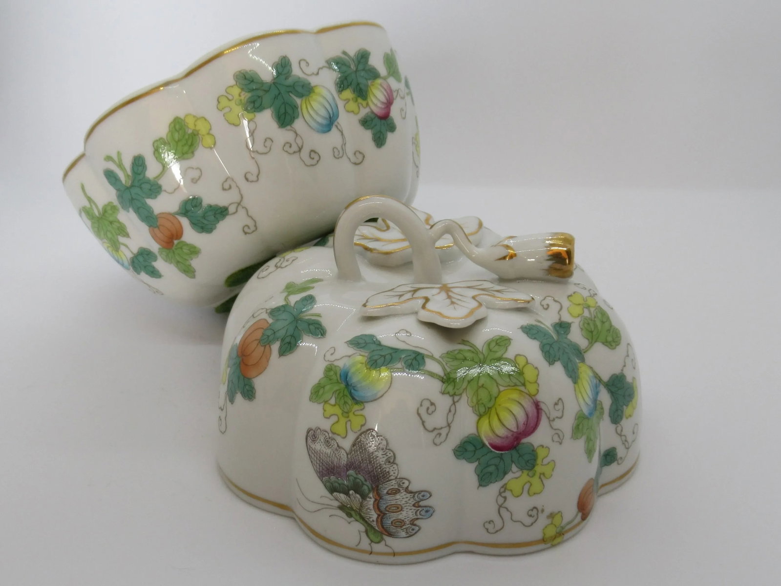 Vintage Chinoiserie Porcelain Pumpkin Shaped Lidded Jar Hand Decorated - 7
