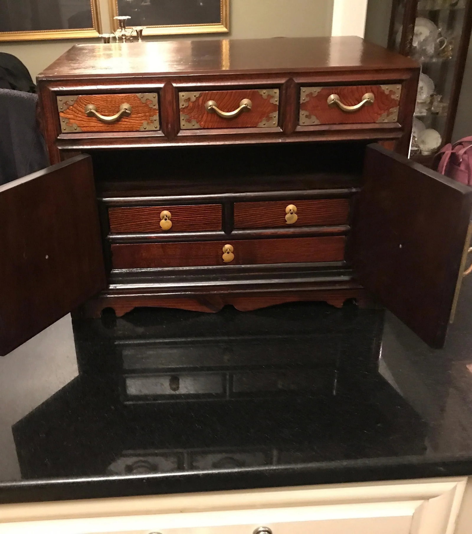 Mid 20th Century Korean Jewelry Organizer - 4