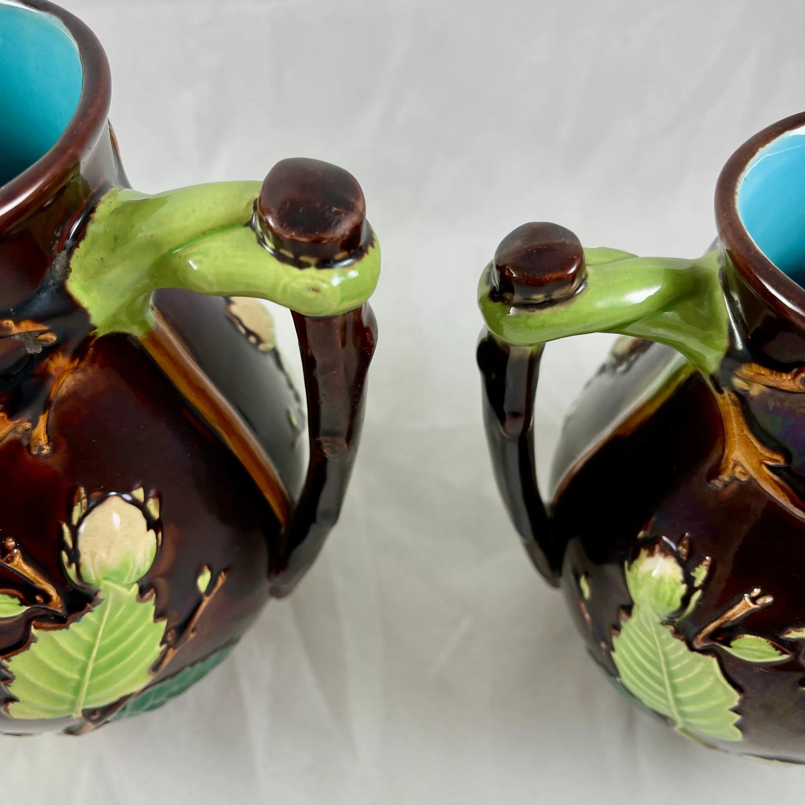 English Minton Aesthetic Movement Majolica Nut, Leaf & Vine Pitchers, a Pair - 5