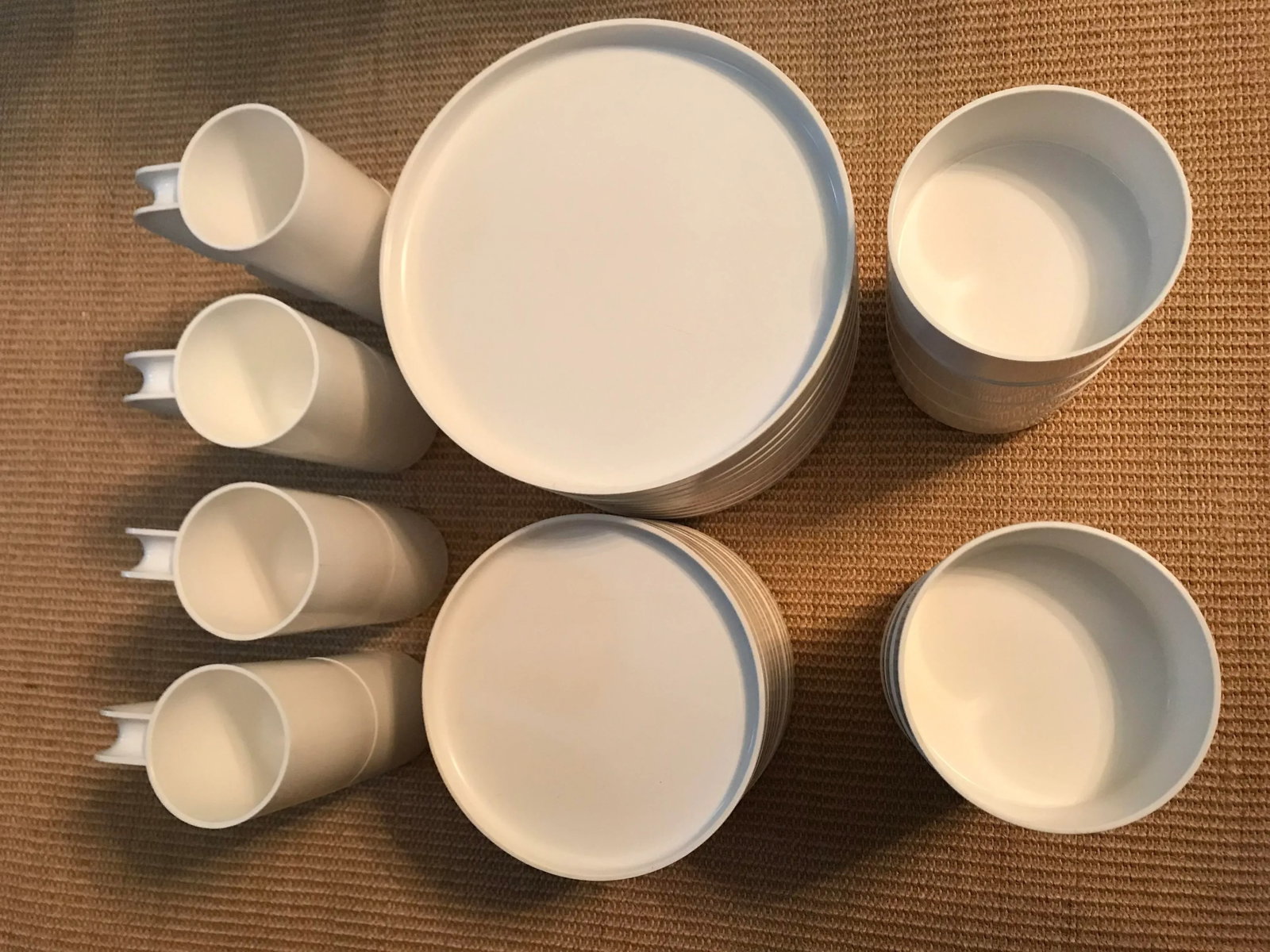 1960s Heller Massimo Vignelli White Melamine Dinnerware Set- 36 Pieces - 2