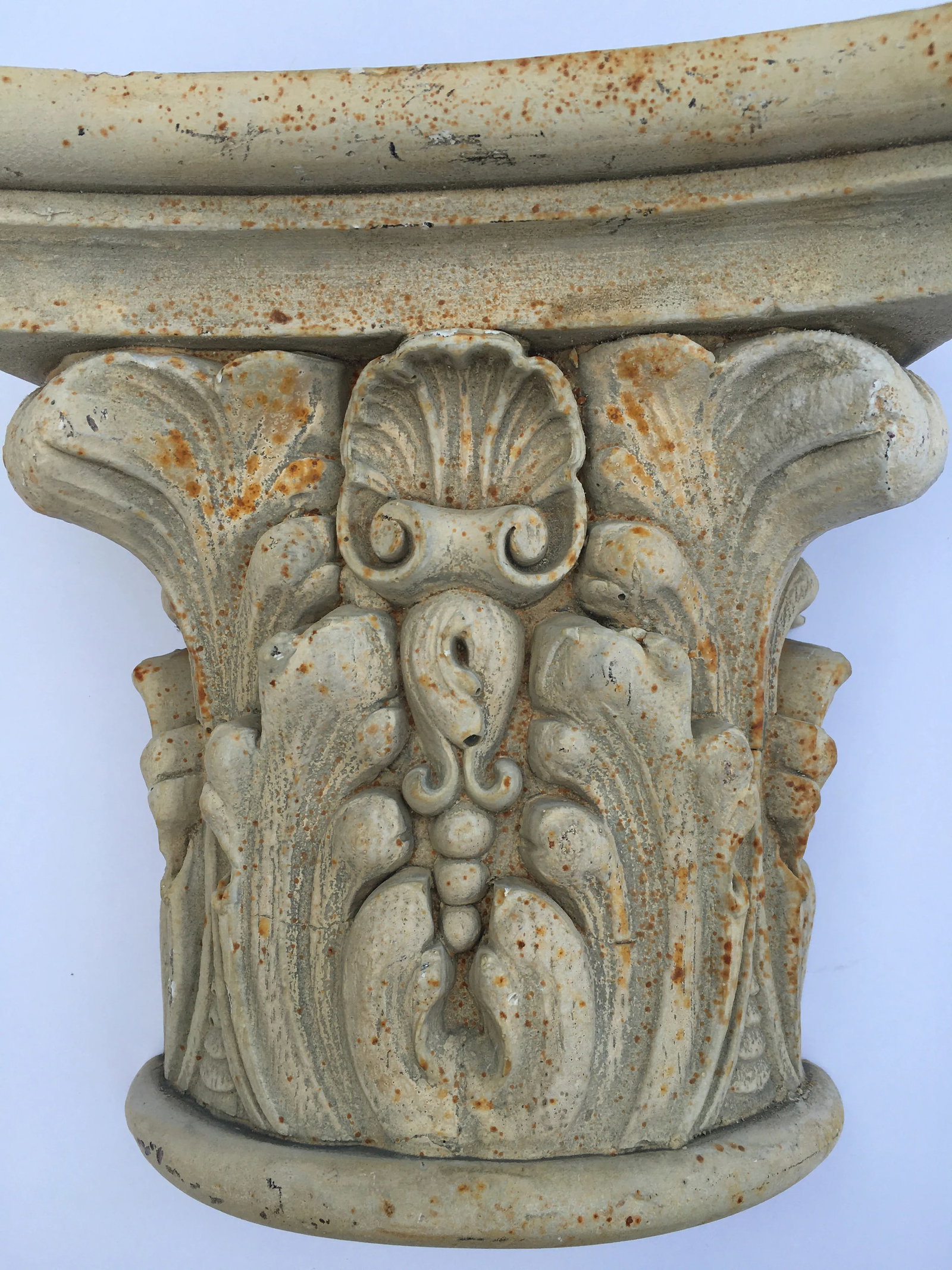 1980s Corinthian Style Capital Wall Bracket - 4